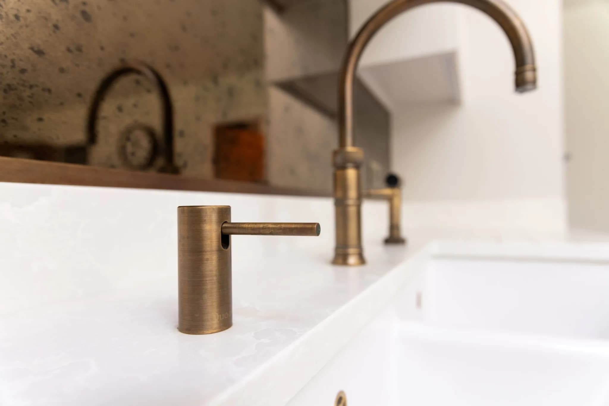 Classic-in-frame-shaker-style-kitchen-welwyn-garden-city-handmade-kitchen-company (13)