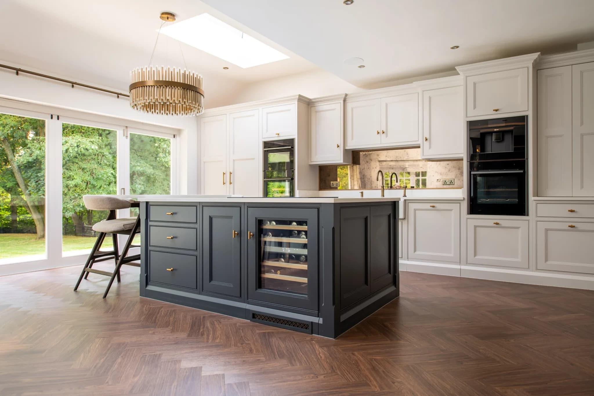 Classic-in-frame-shaker-style-kitchen-welwyn-garden-city-handmade-kitchen-company (6)