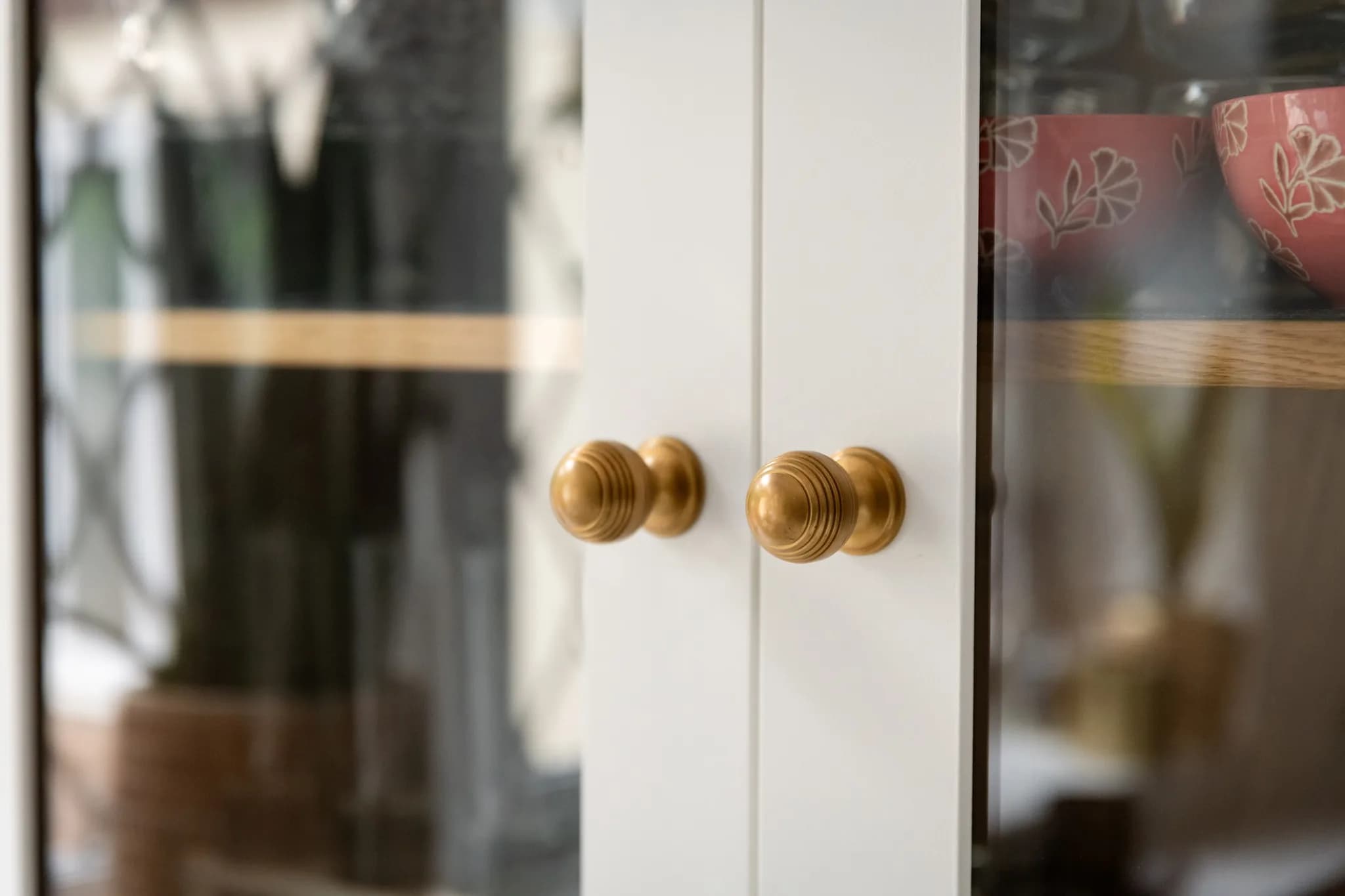classic-in-frame-cock-bead-handleless-mapesbury-combination-bespoke-shaker-kitchen-hutton-handmade-kitchen-company (34)