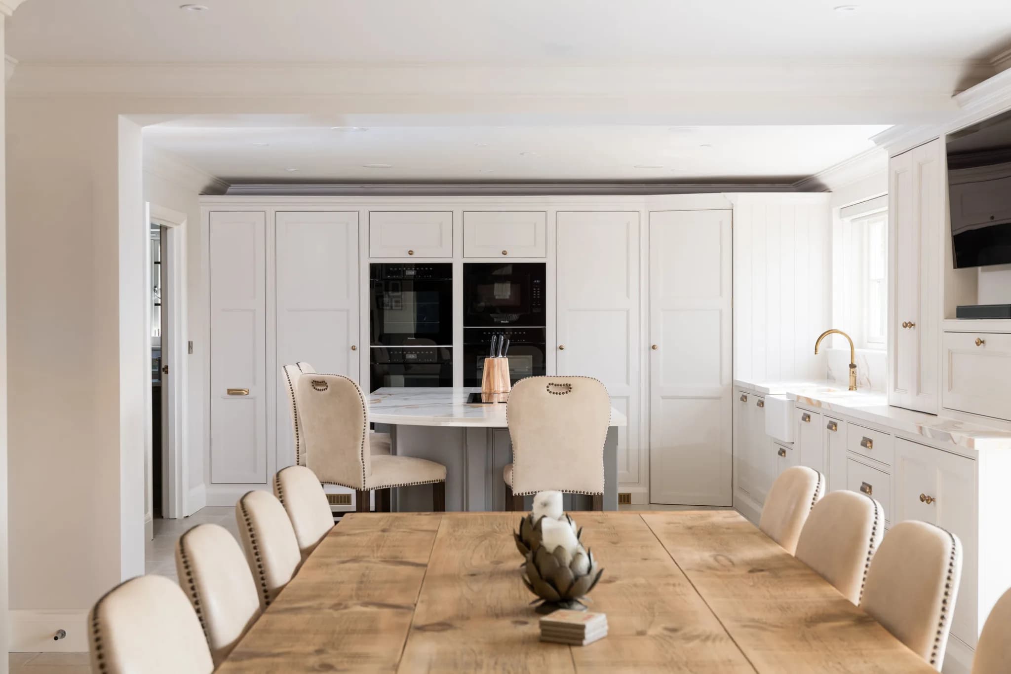 Should You Keep Your Kitchen's Existing Layout or Start Again?