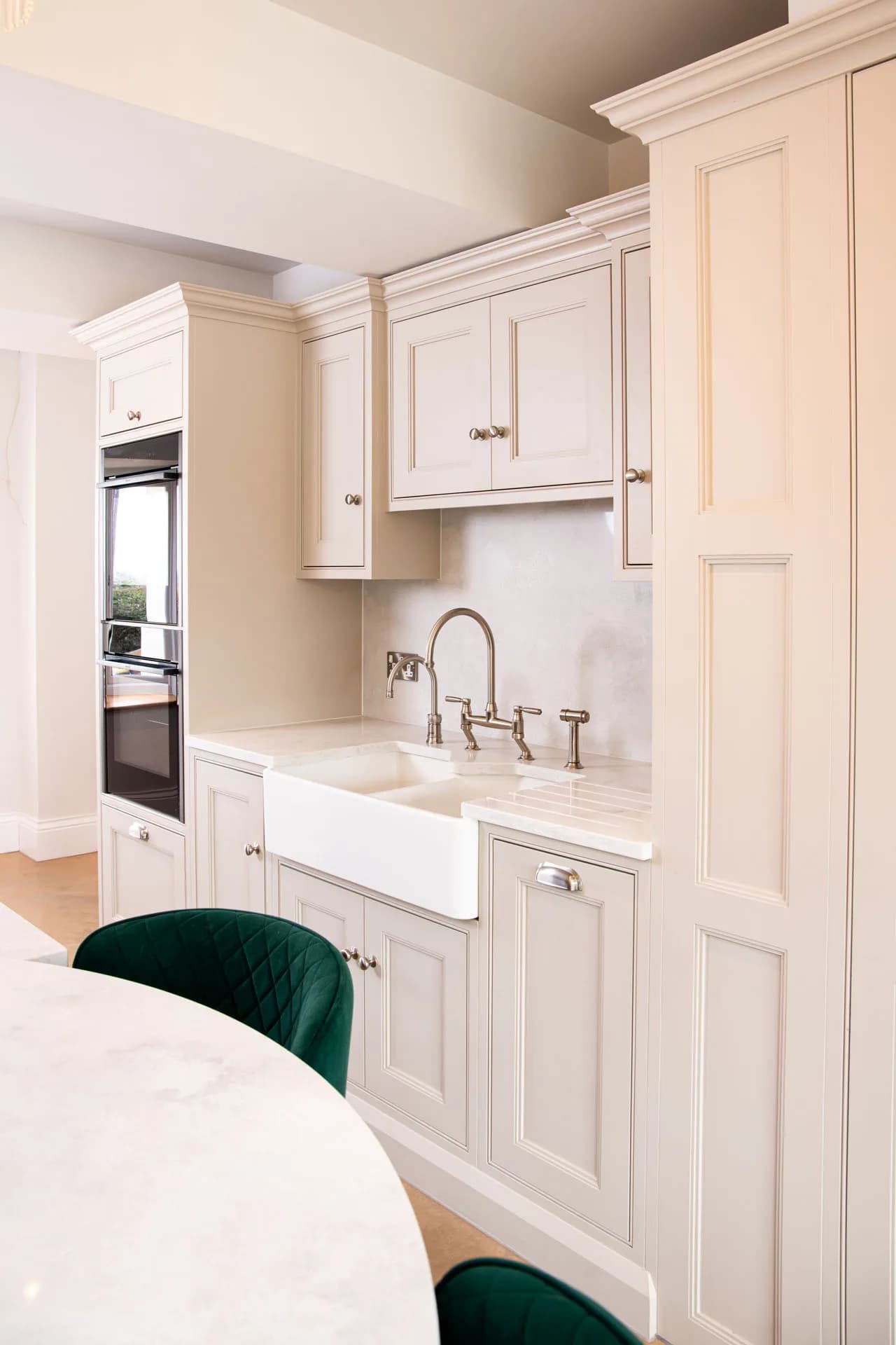 classic in-frame square beaded bespoke shaker kitchen much hadham - handmade kitchen company essex (10)-2