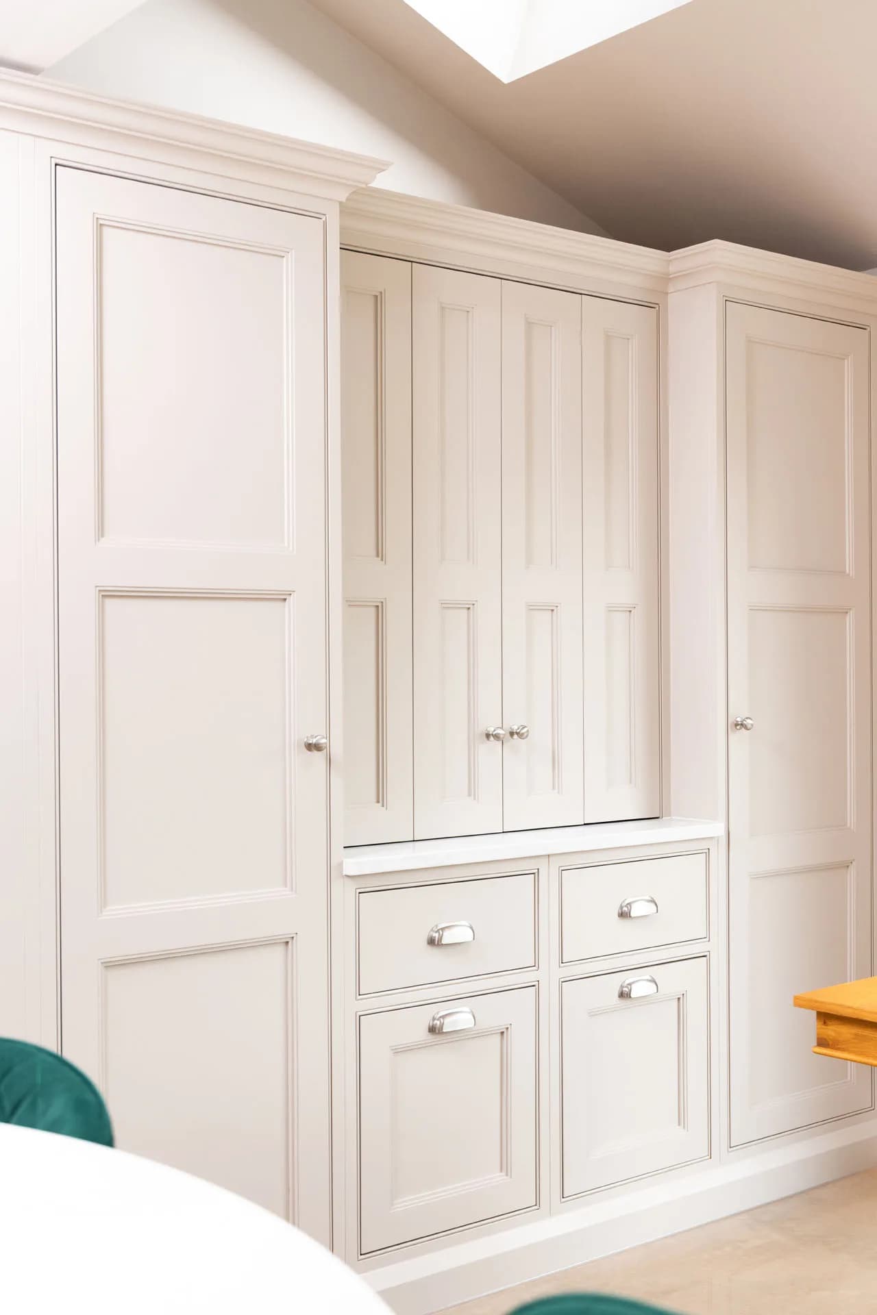 classic in-frame square beaded bespoke shaker kitchen much hadham - handmade kitchen company essex (24)-2
