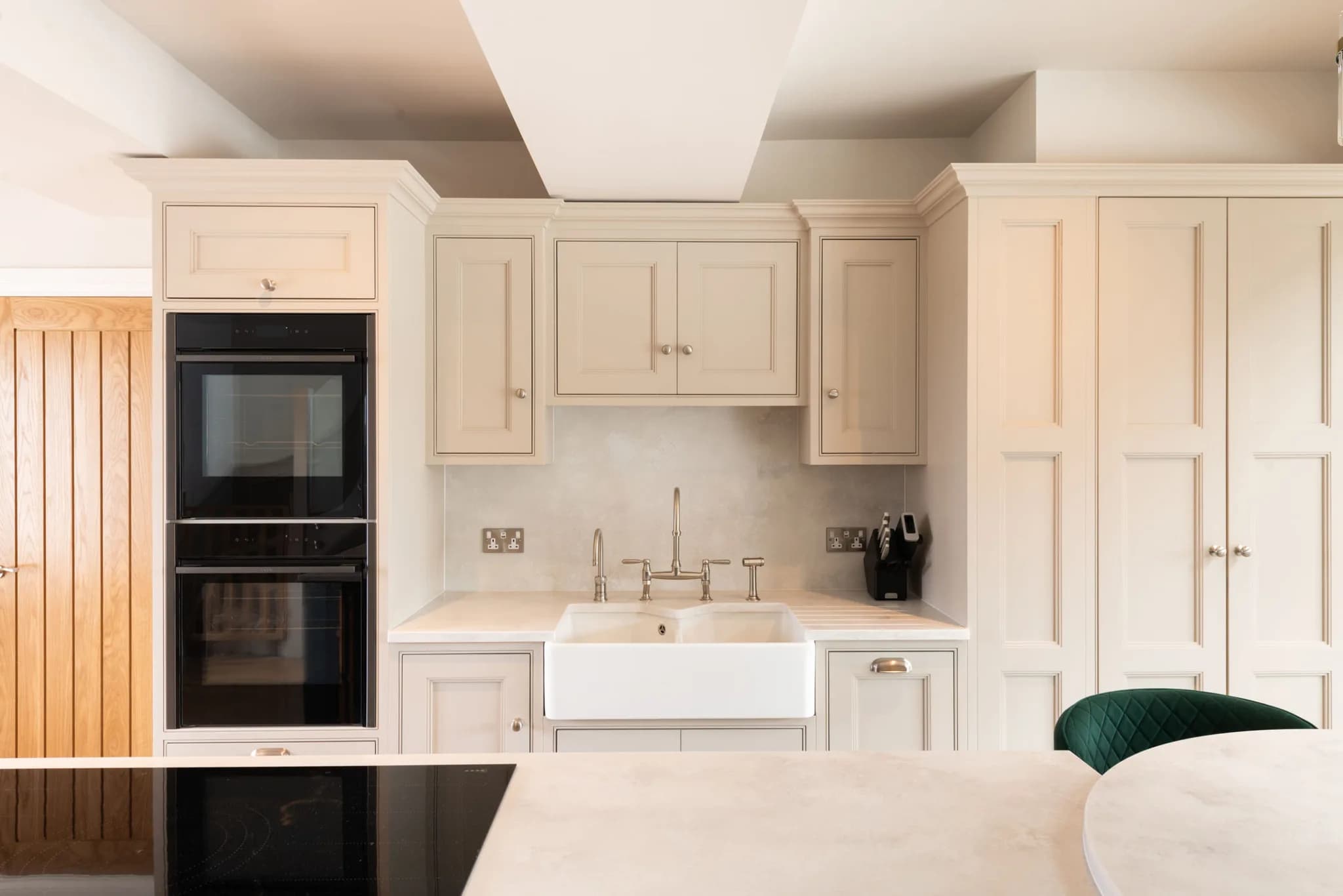 classic in-frame square beaded bespoke shaker kitchen much hadham - handmade kitchen company essex (3)-2