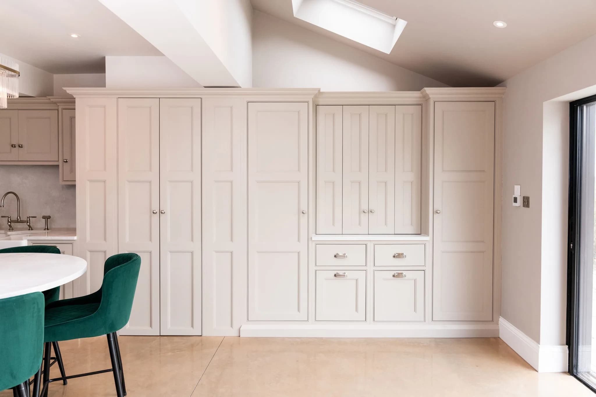 classic in-frame square beaded bespoke shaker kitchen much hadham - handmade kitchen company essex (39)-4