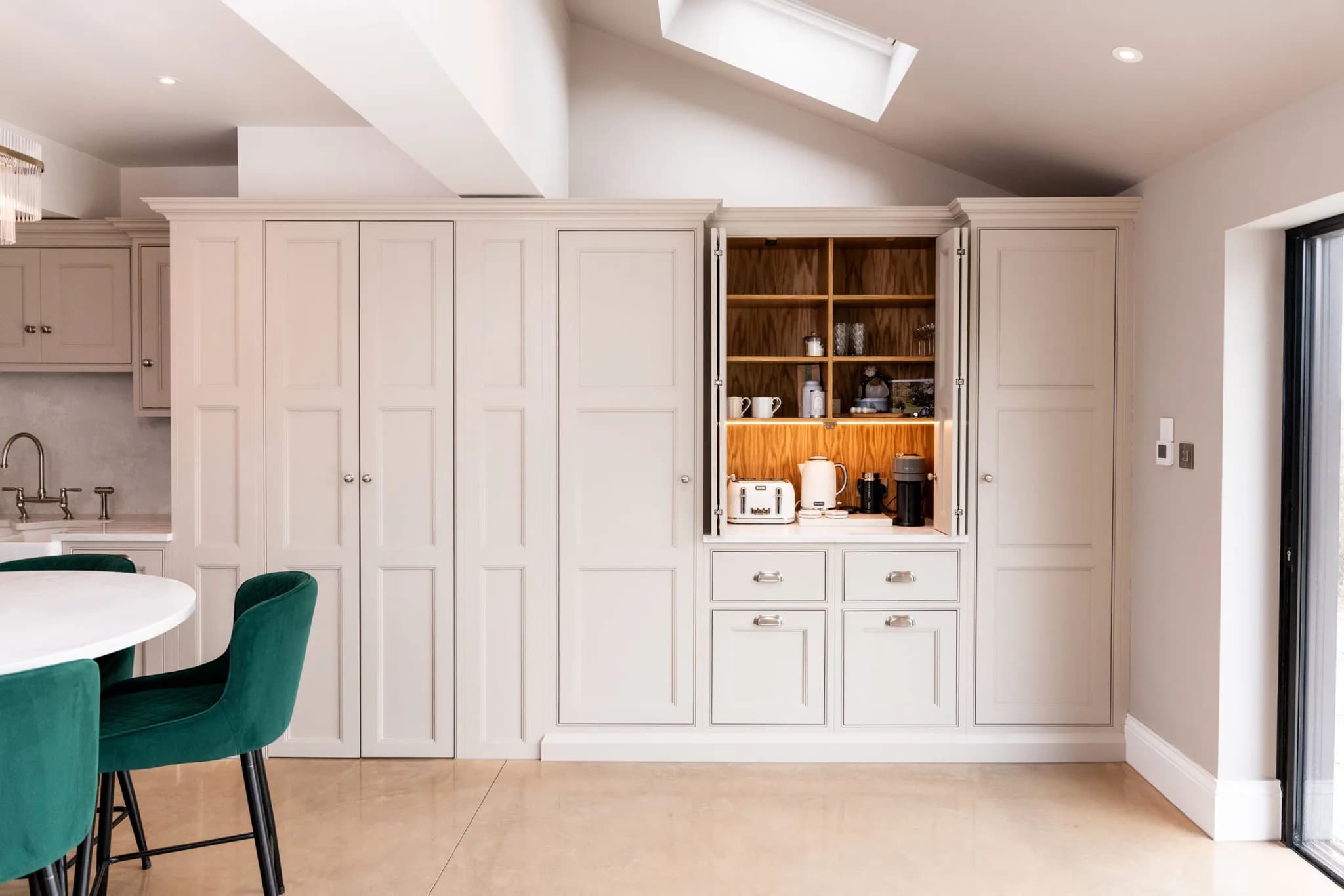 classic in-frame square beaded bespoke shaker kitchen much hadham - handmade kitchen company essex (41)-4
