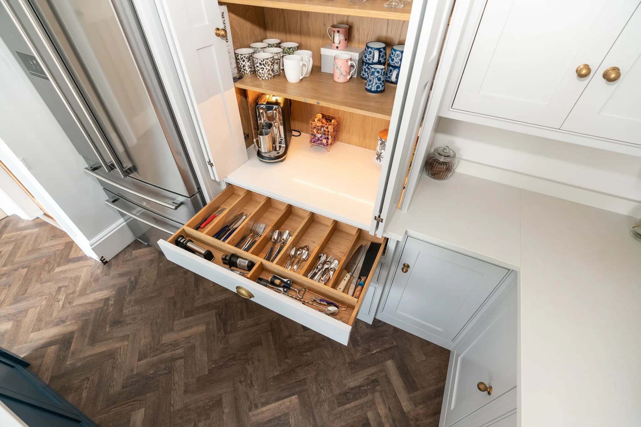 classic-shaker-kitchen-upminster-nicholas-bridger-handmade-kitchen-company (14)