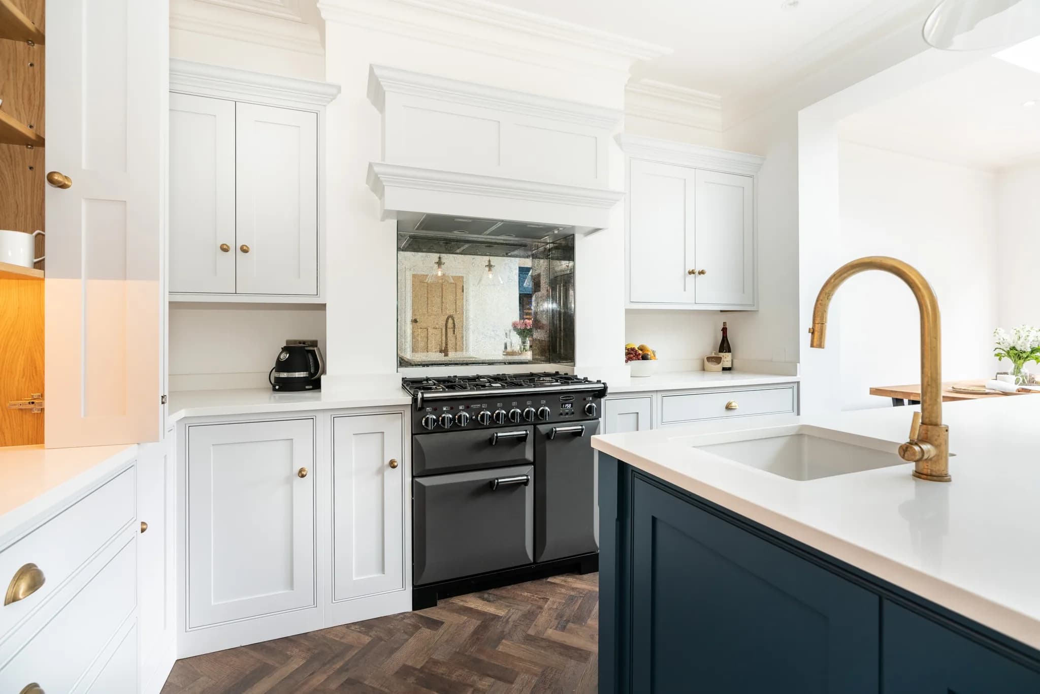 classic-shaker-kitchen-upminster-nicholas-bridger-handmade-kitchen-company (9)