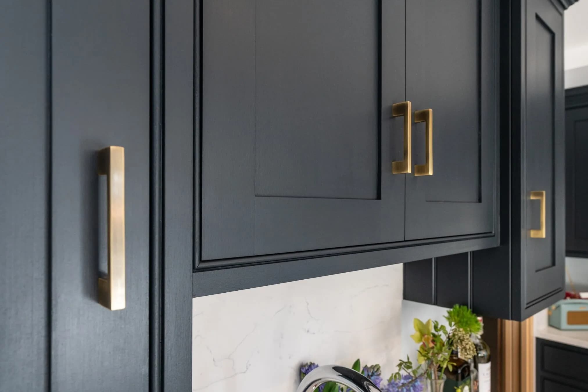Introducing Red and Pink hues in the kitchen from Farrow & Ball