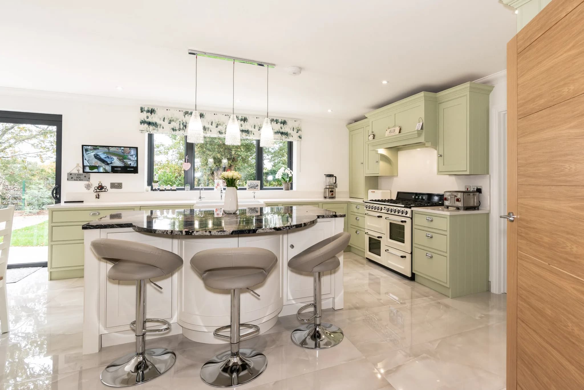 Timeless Kitchen Design: Five Choices That Won't Date