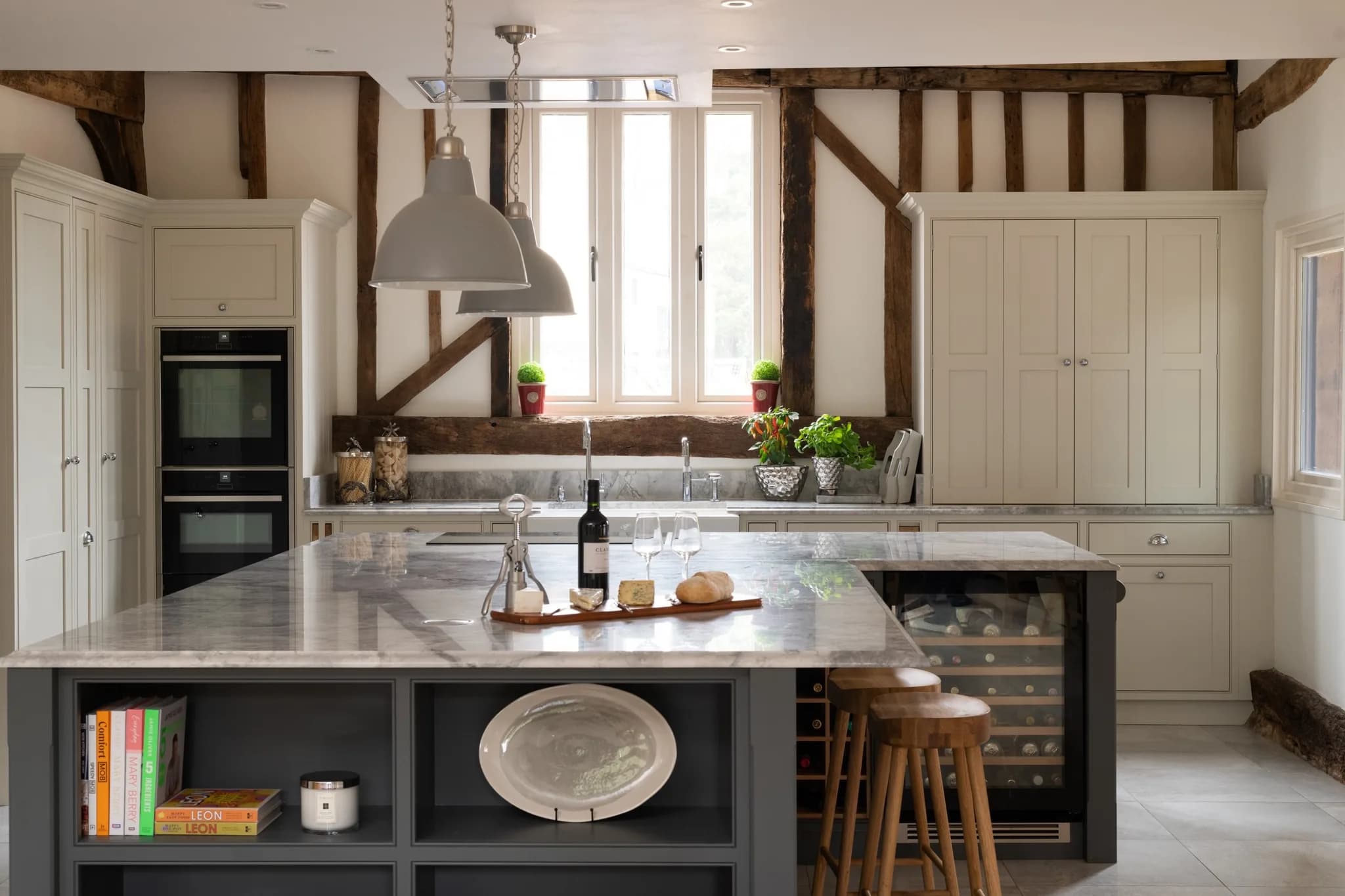How to Make a Kitchen Feel Cosy