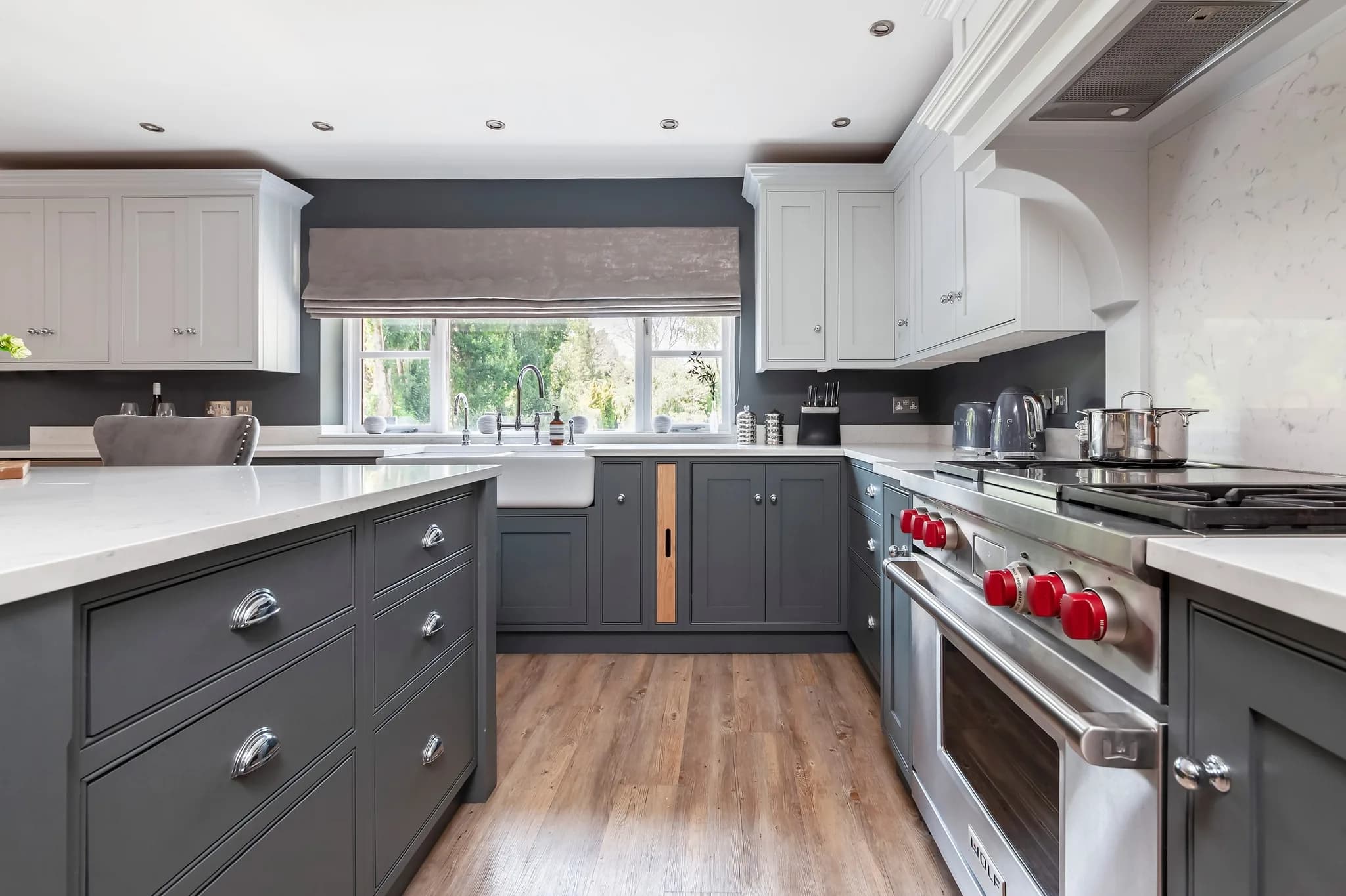 in-frame-shaker-kitchen-standon-herts-downpipe-dimpse-sub-zero-wolf-handmade-kitchen-co (13) (Custom)