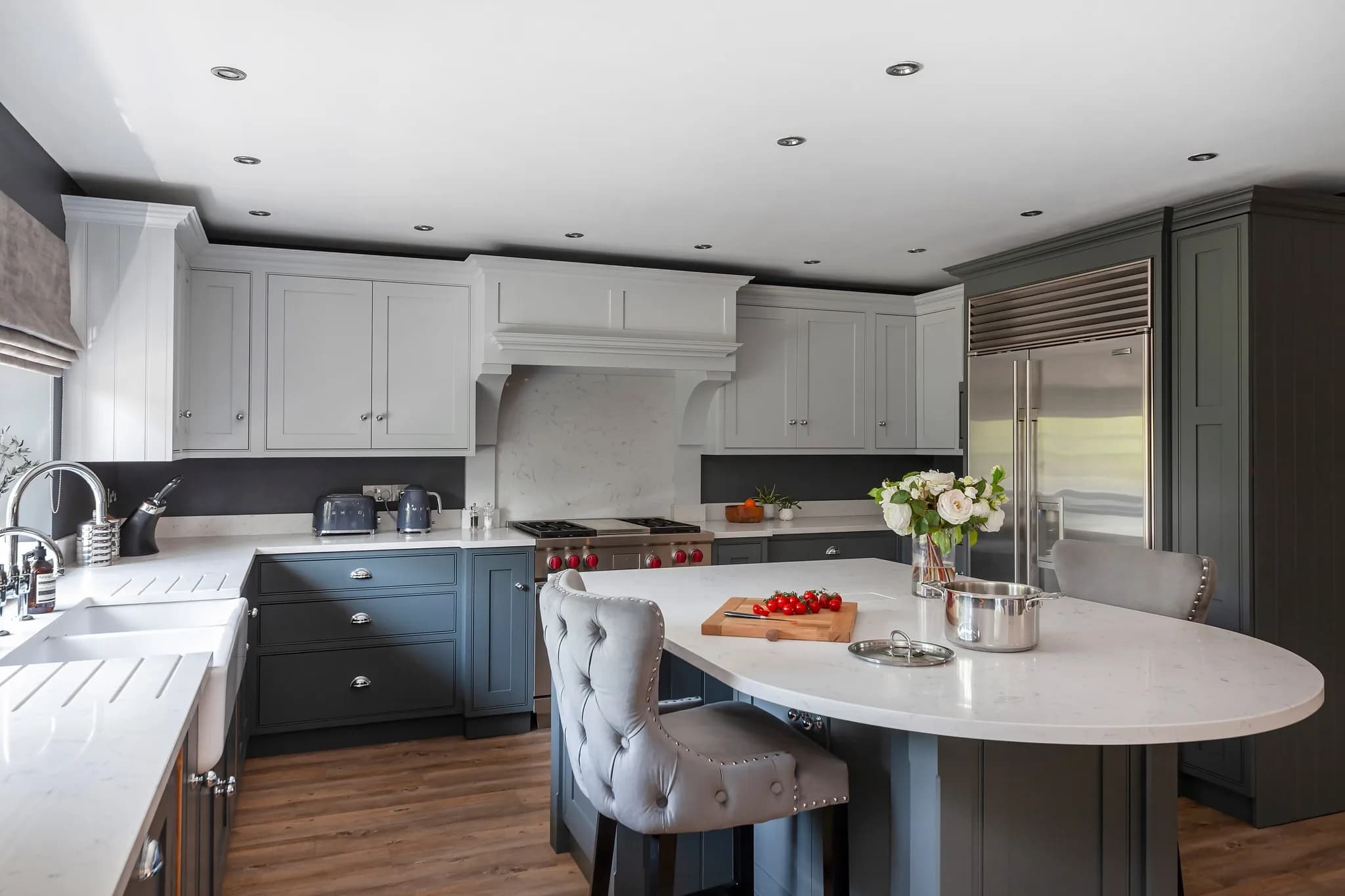 in-frame-shaker-kitchen-standon-herts-downpipe-dimpse-sub-zero-wolf-handmade-kitchen-co (19) (Custom)