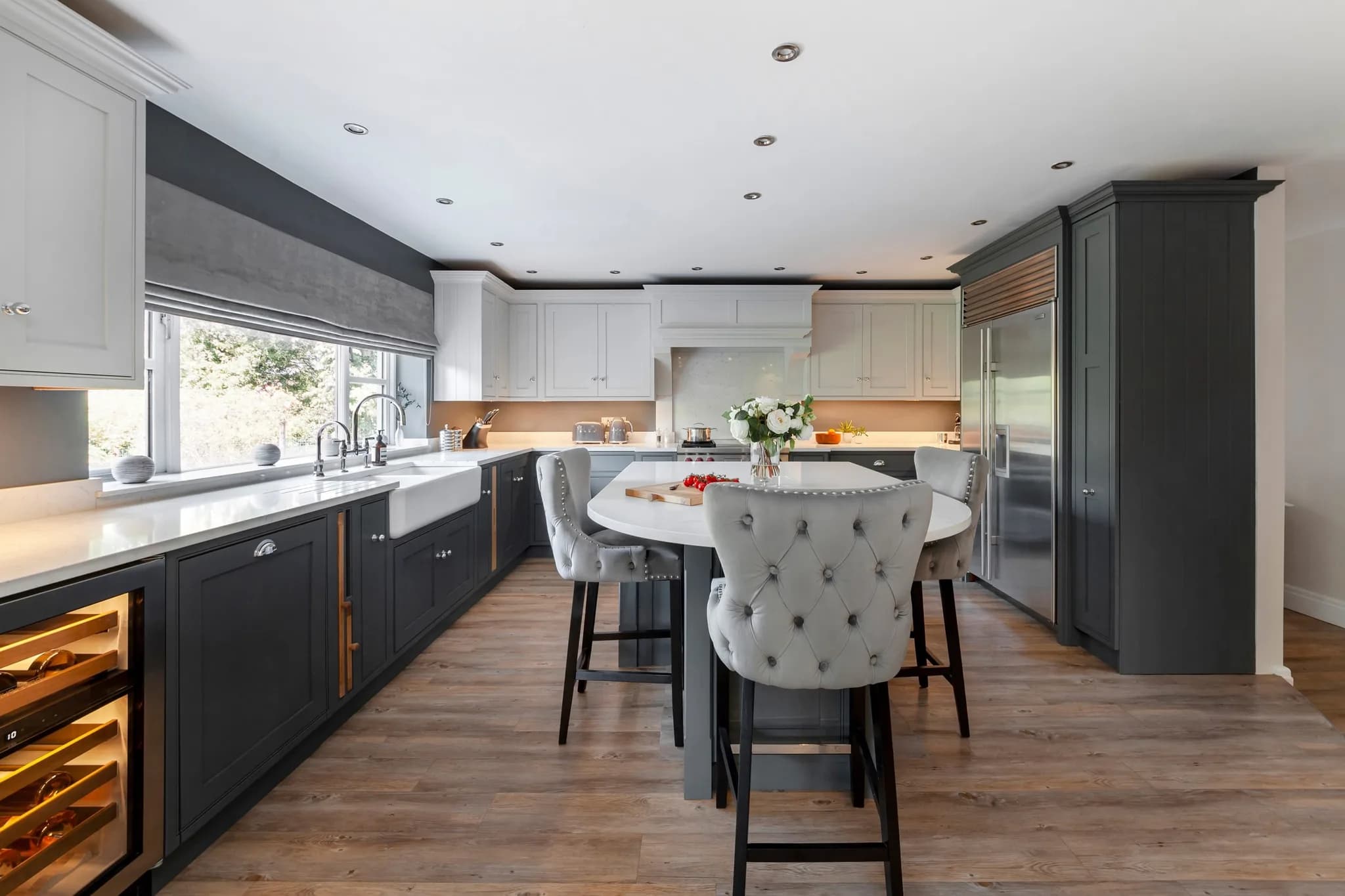 in-frame-shaker-kitchen-standon-herts-downpipe-dimpse-sub-zero-wolf-handmade-kitchen-co (2) (Custom)