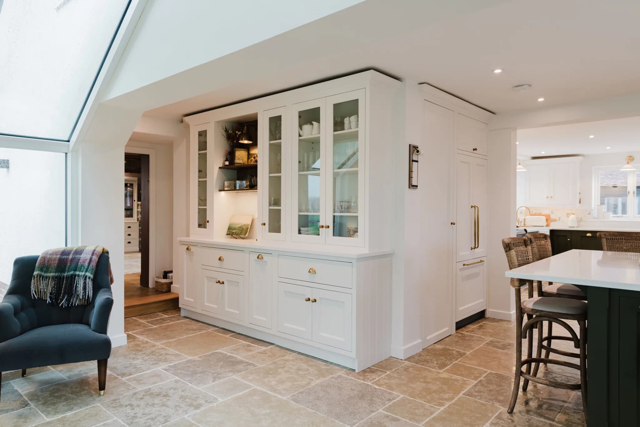 in-frame-shaker-plain-front-beaded-much-hadham-handmade-kitchen-company (11)