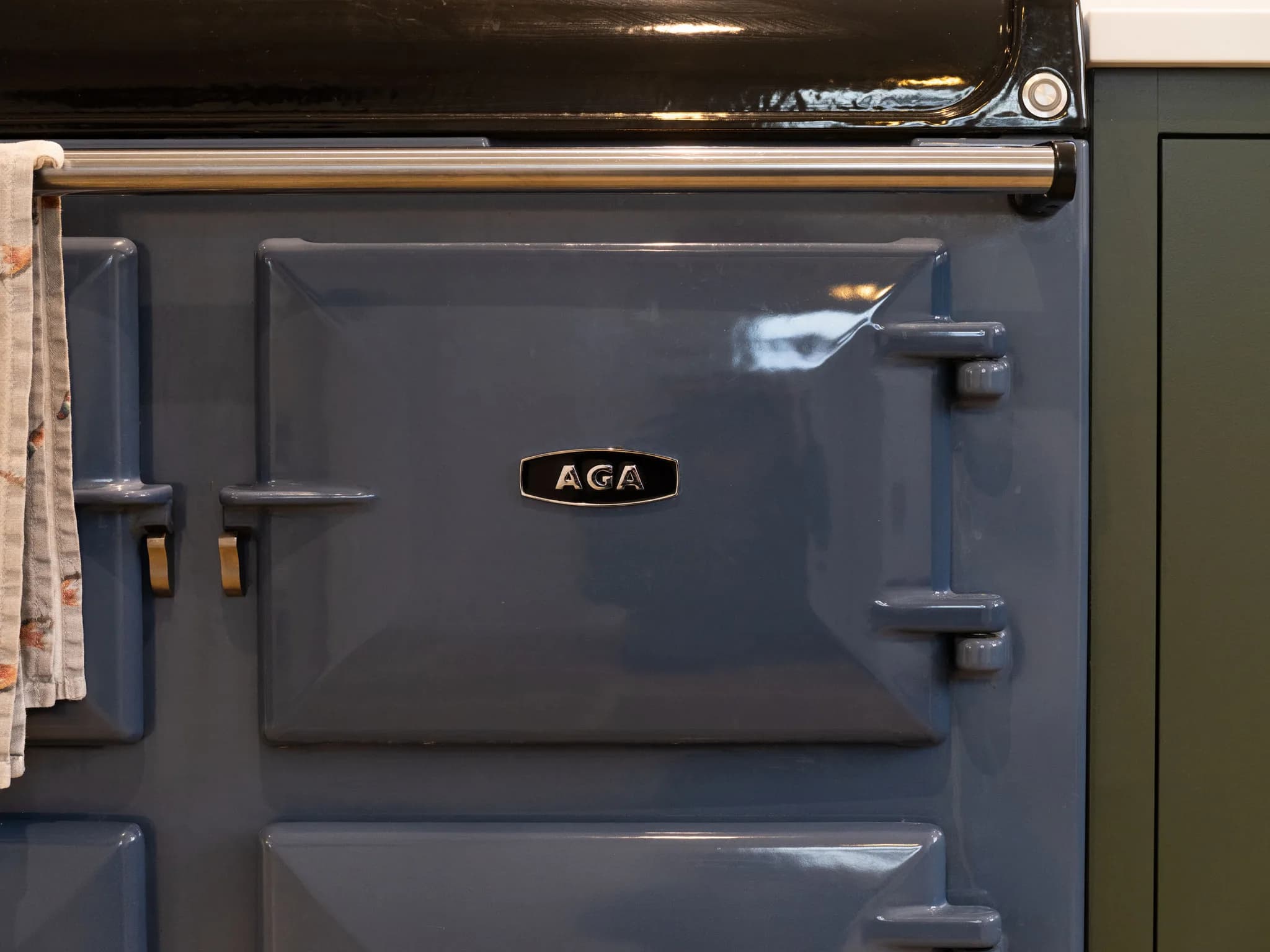 in-frame-shaker-plain-front-beaded-much-hadham-handmade-kitchen-company (52)