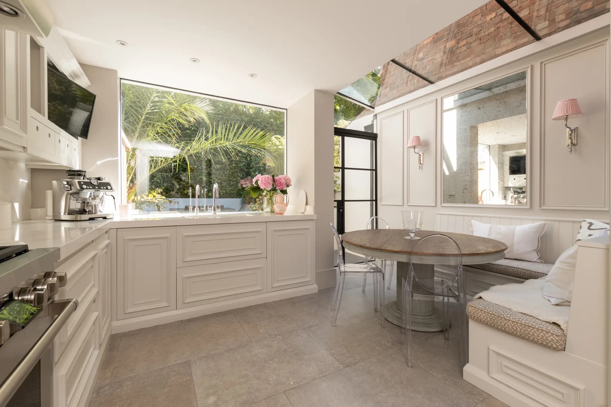 Handleless Traditional Shaker 38 - Islington, London