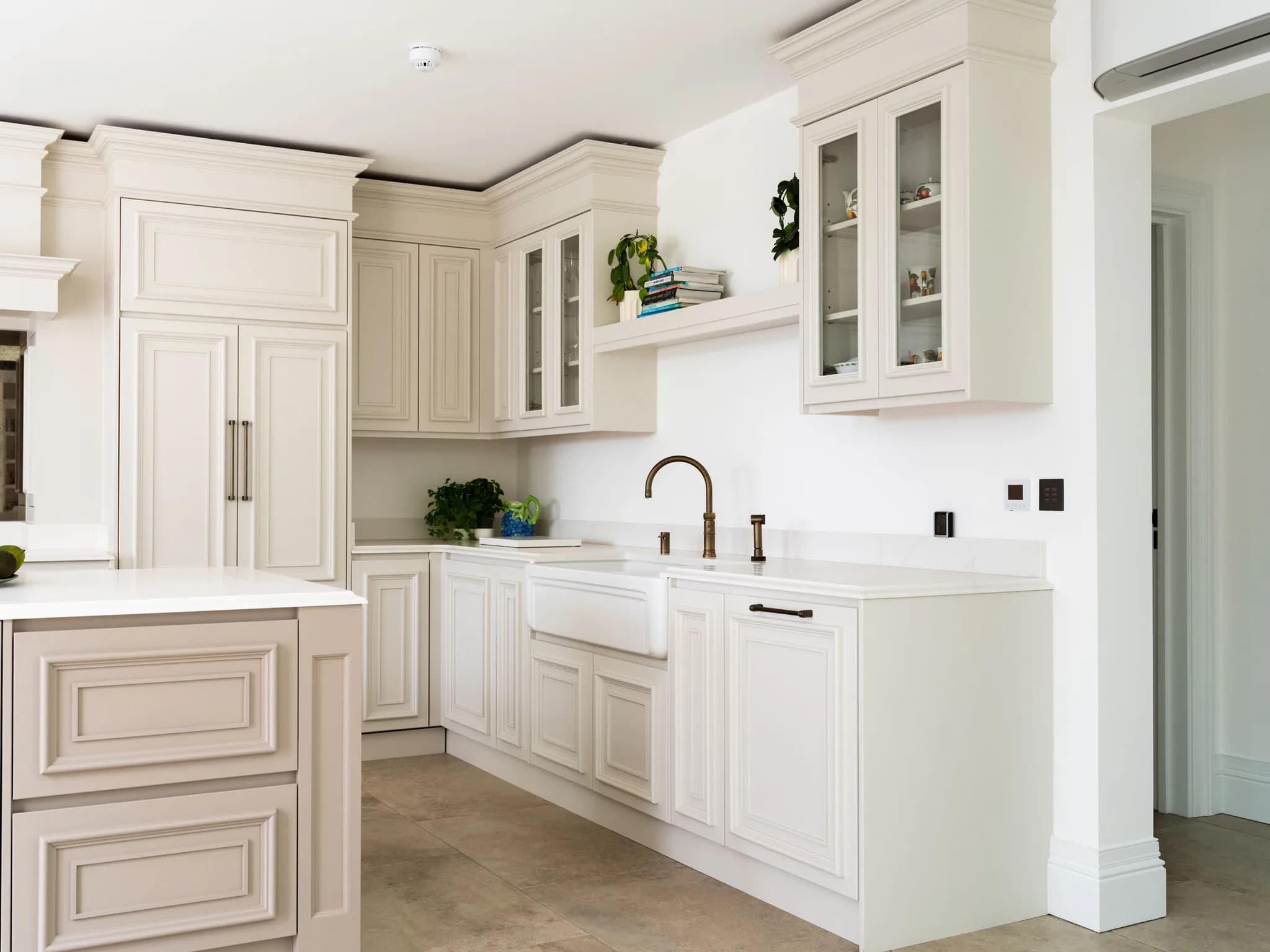 Design Details Explored: Cornices, Pelmets & Plinths