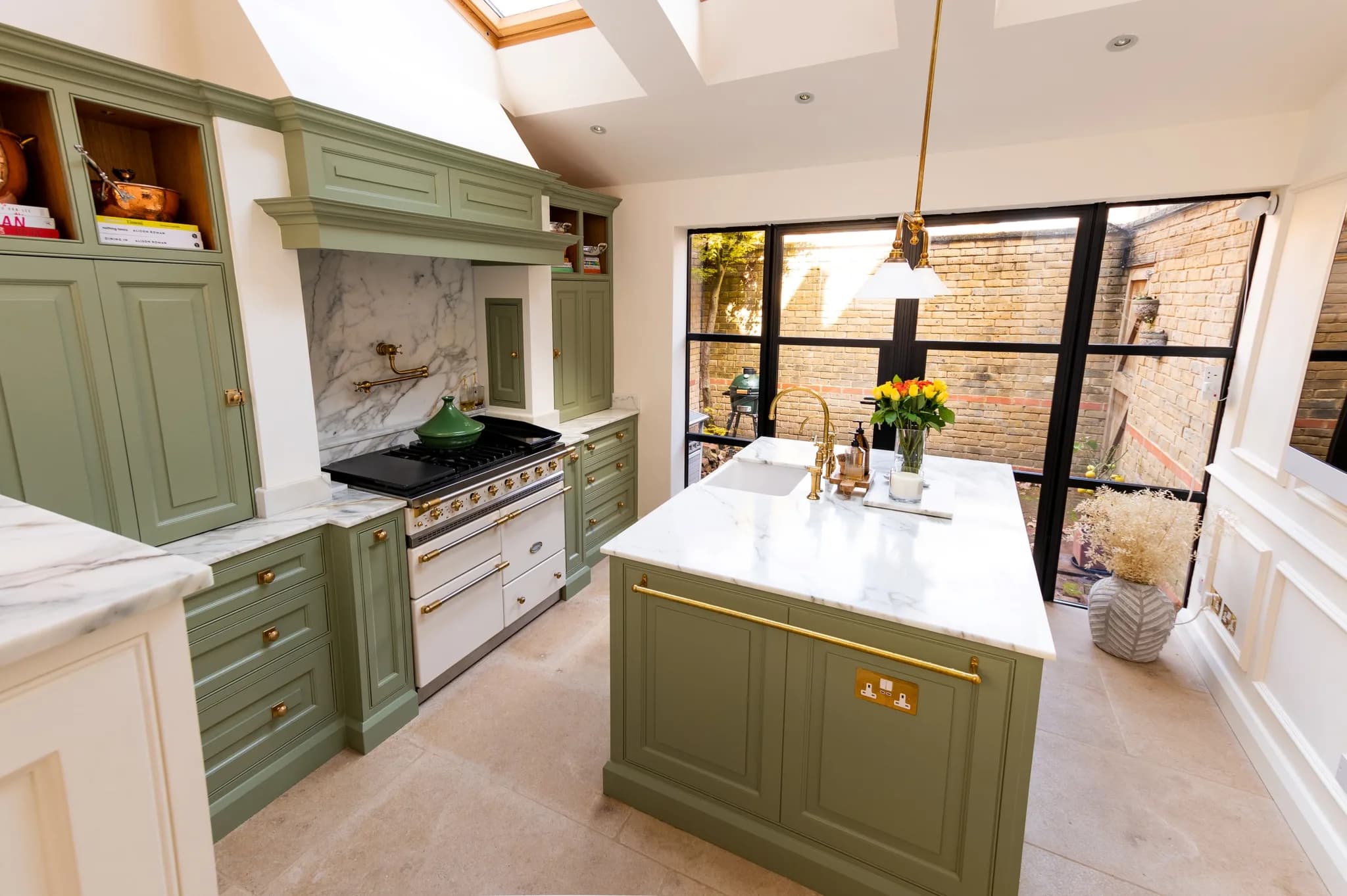 traditional-shaker-bespoke-handmade-kitchen-brunswick-quay-london-handmade-kitchen-company (10)