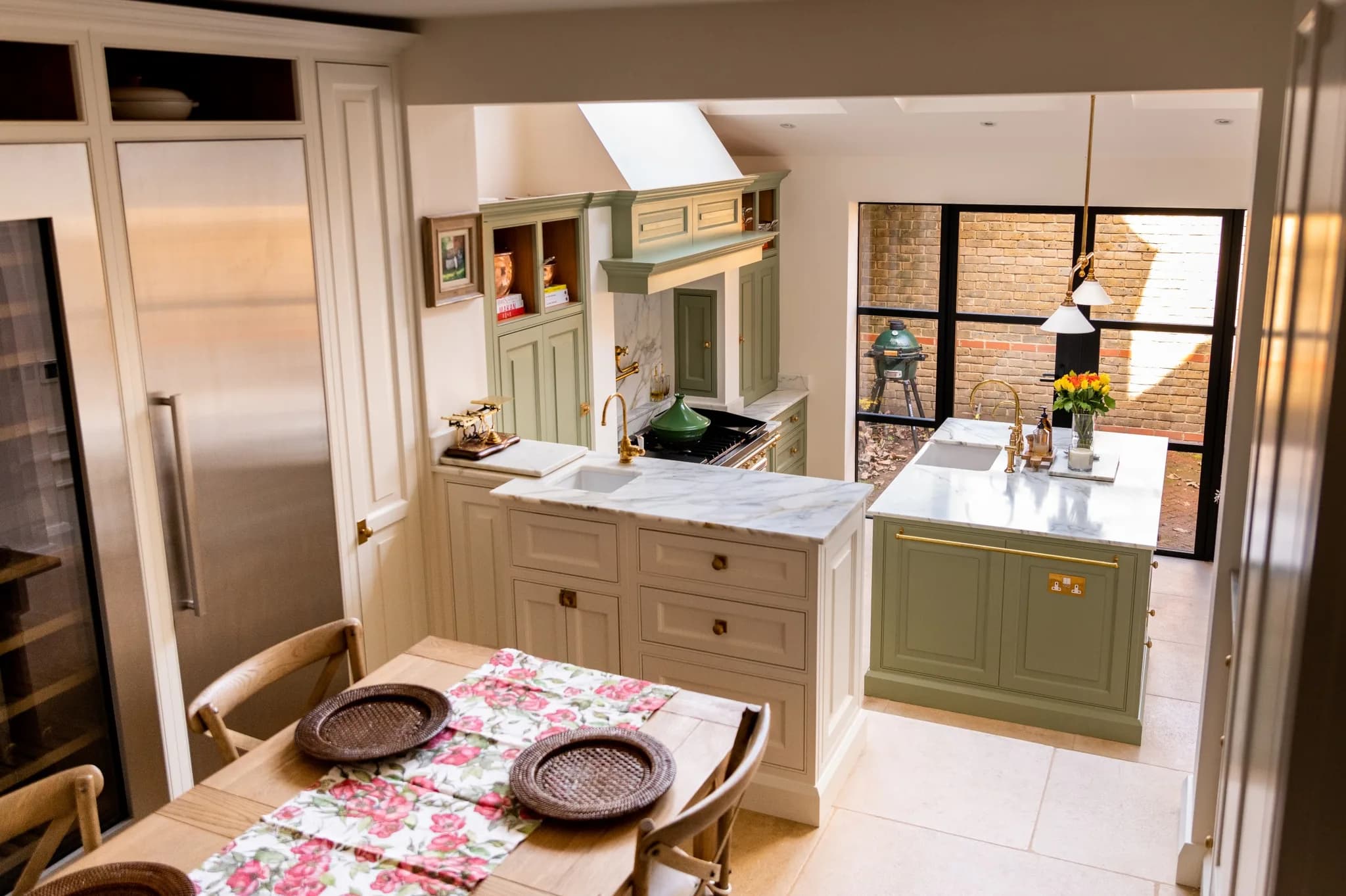 traditional-shaker-bespoke-handmade-kitchen-brunswick-quay-london-handmade-kitchen-company (2)