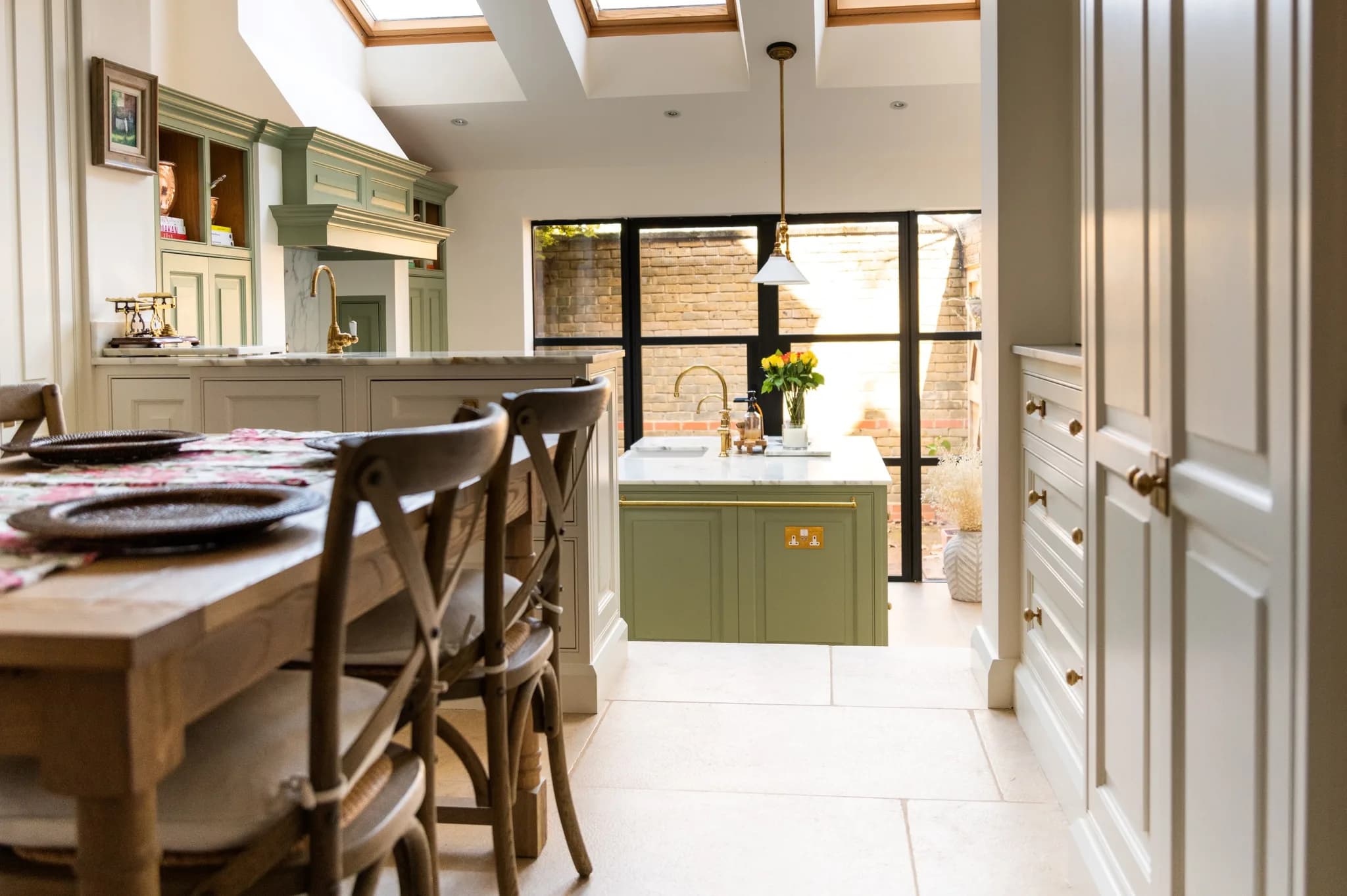 traditional-shaker-bespoke-handmade-kitchen-brunswick-quay-london-handmade-kitchen-company (66)