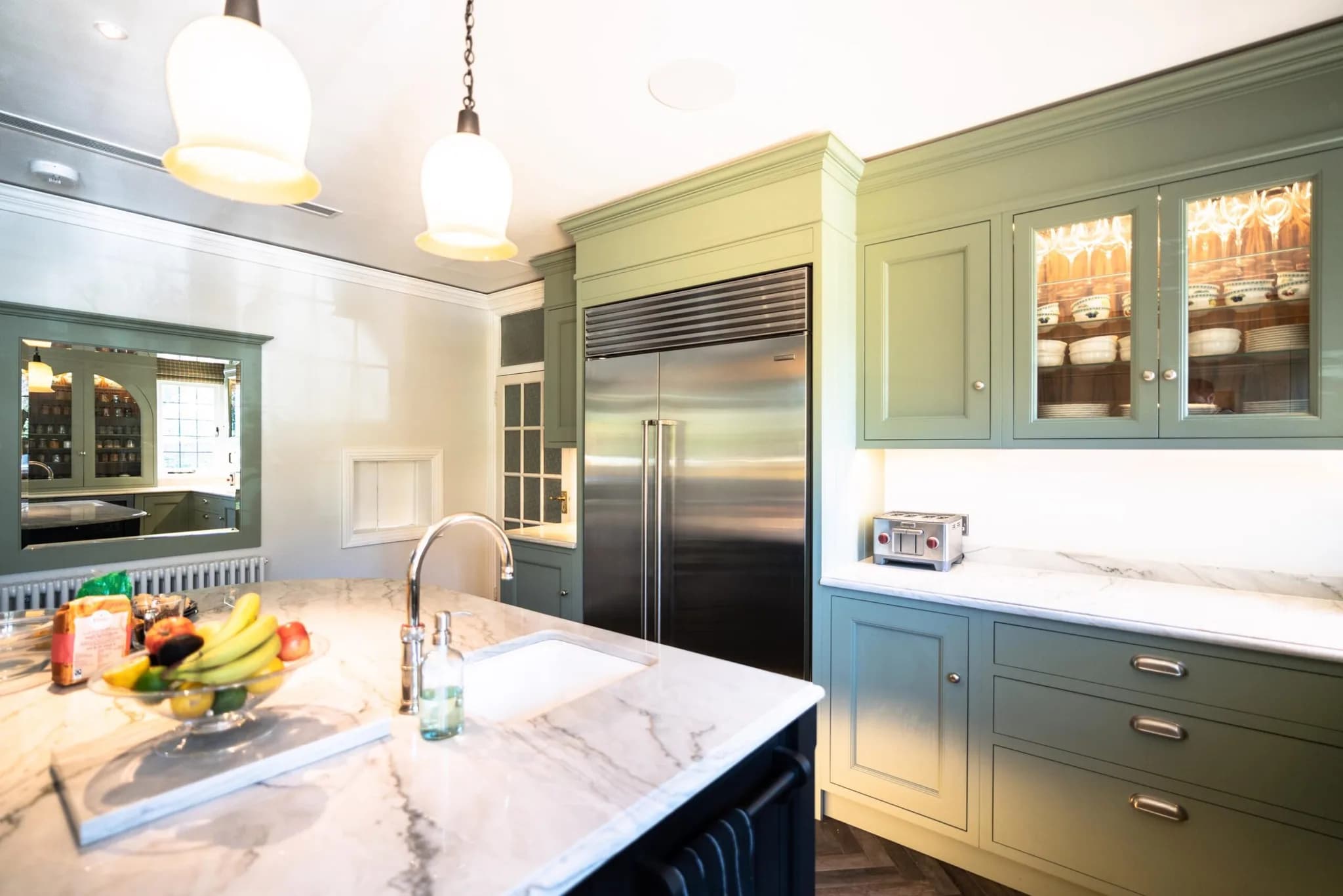 traditional-shaker-kitchen-woldingham-surrey-handmade-kitchen-co-essex (20)