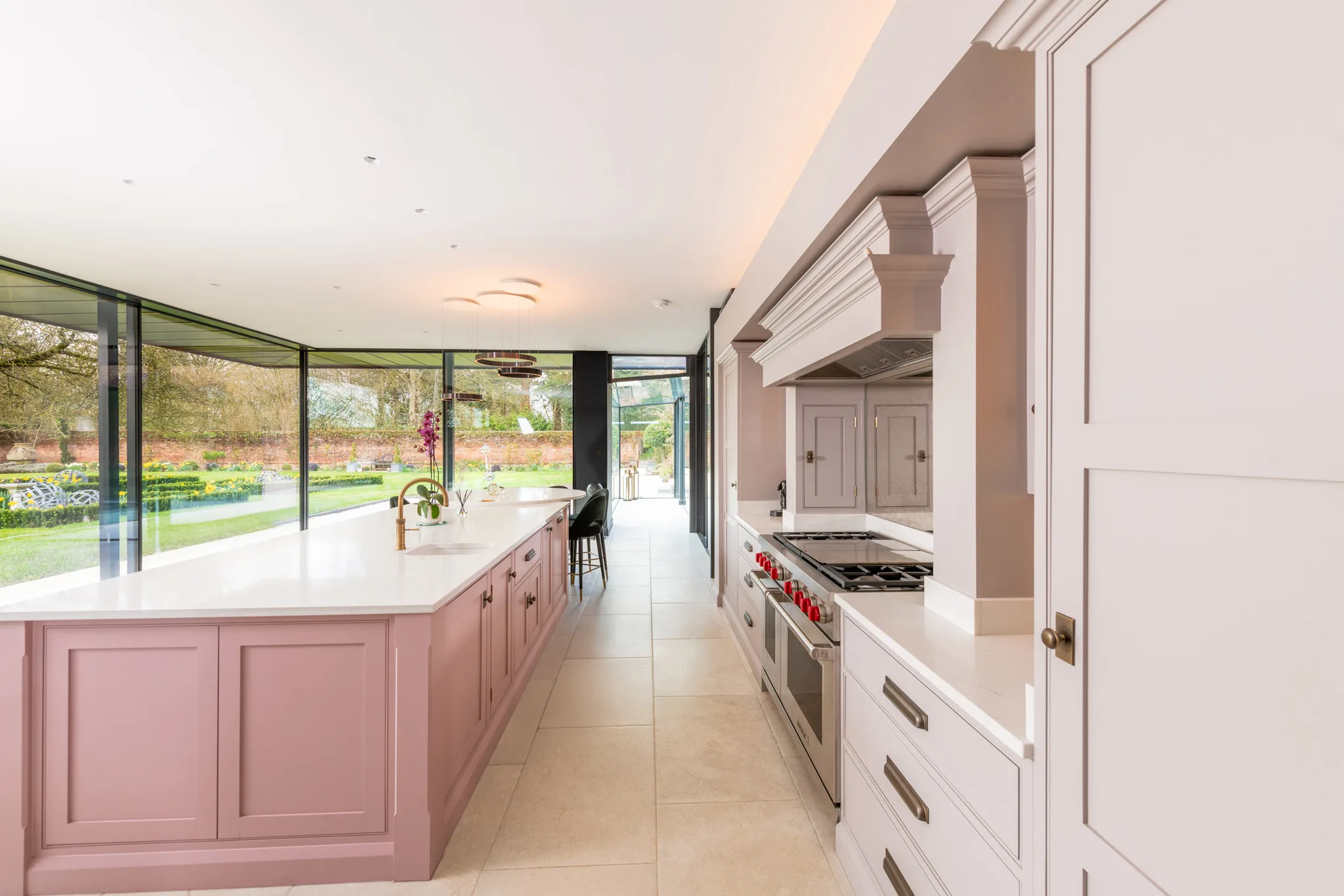 Classic-in-frame-shaker-style-kitchen-little-hadham-handmade-kitchen-company (1 (7)-2