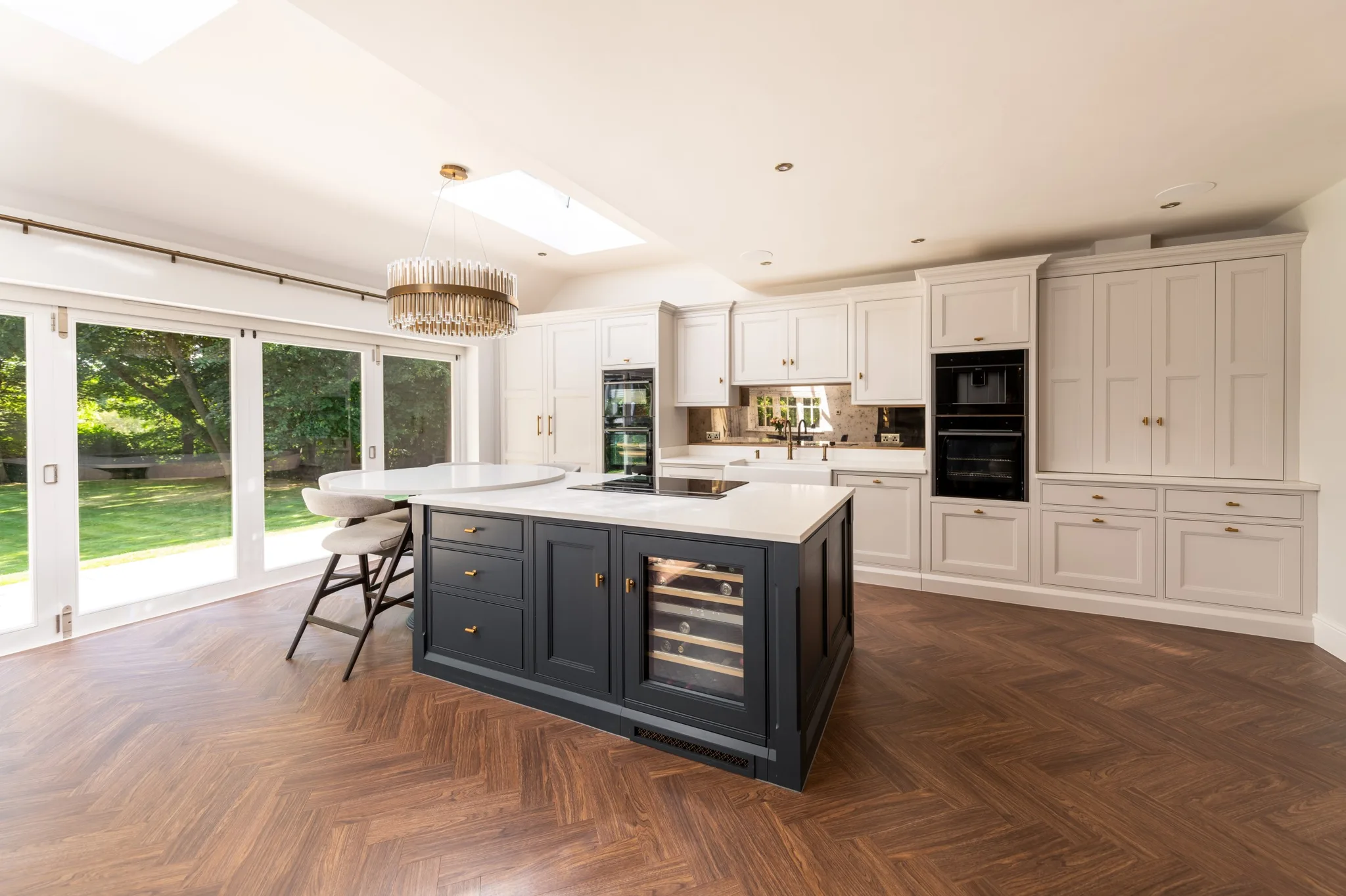 Classic-in-frame-shaker-style-kitchen-welwyn-garden-city-handmade-kitchen-company (4)