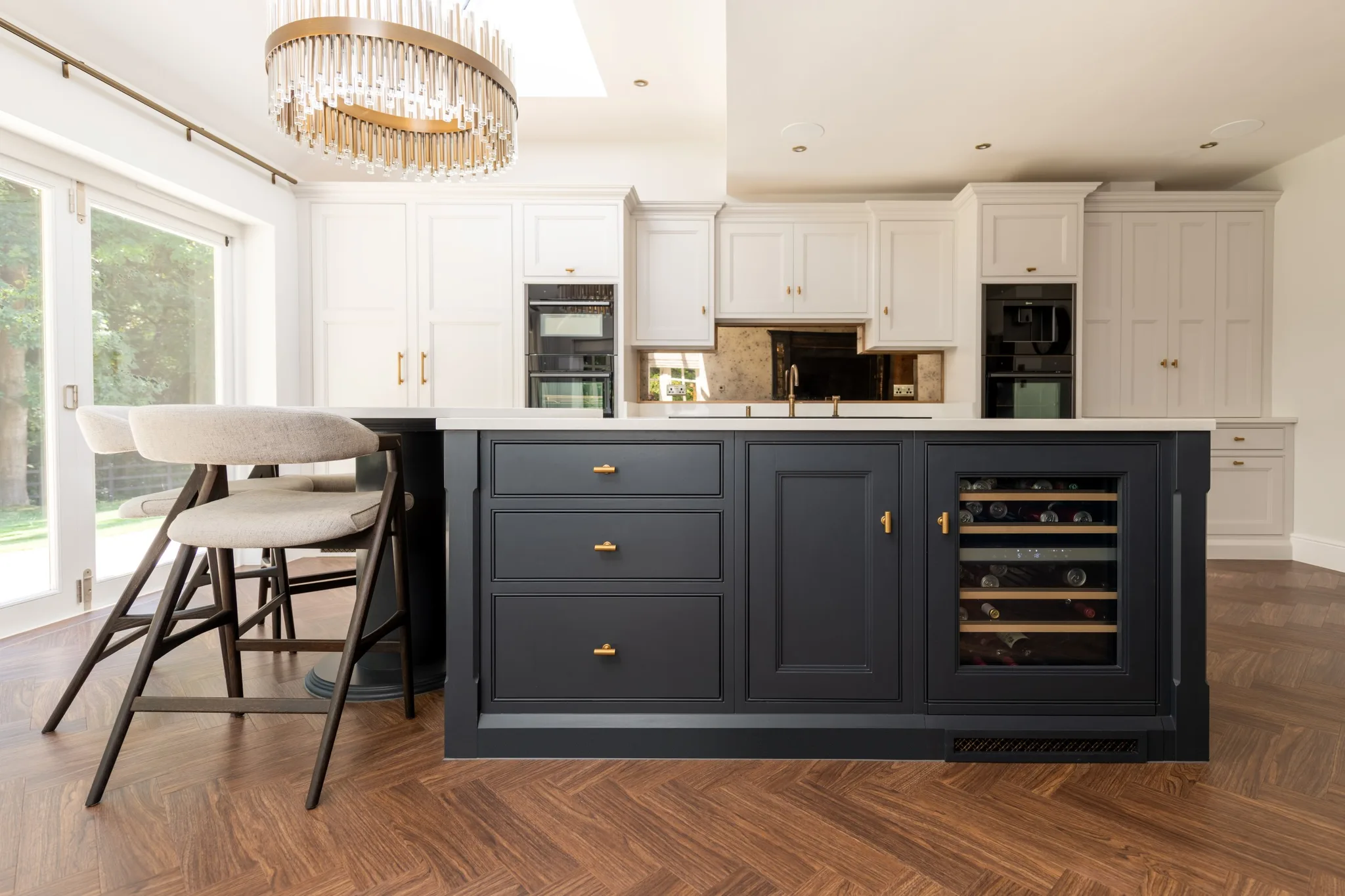 Classic-in-frame-shaker-style-kitchen-welwyn-garden-city-handmade-kitchen-company (5)