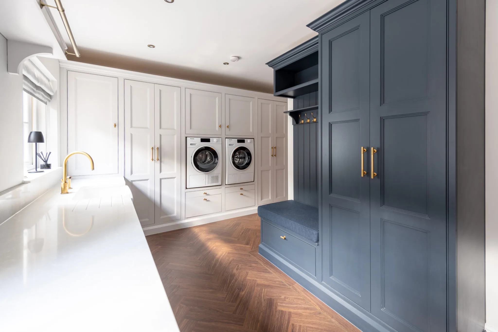 Classic-in-frame-shaker-style-utility-welwyn-garden-city-handmade-kitchen-company (11)