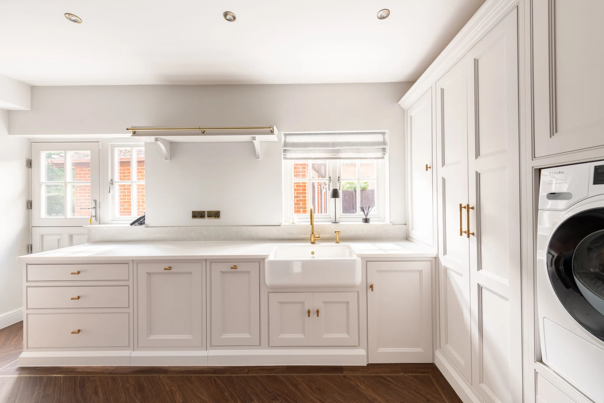 Classic-in-frame-shaker-style-utility-welwyn-garden-city-handmade-kitchen-company (12)