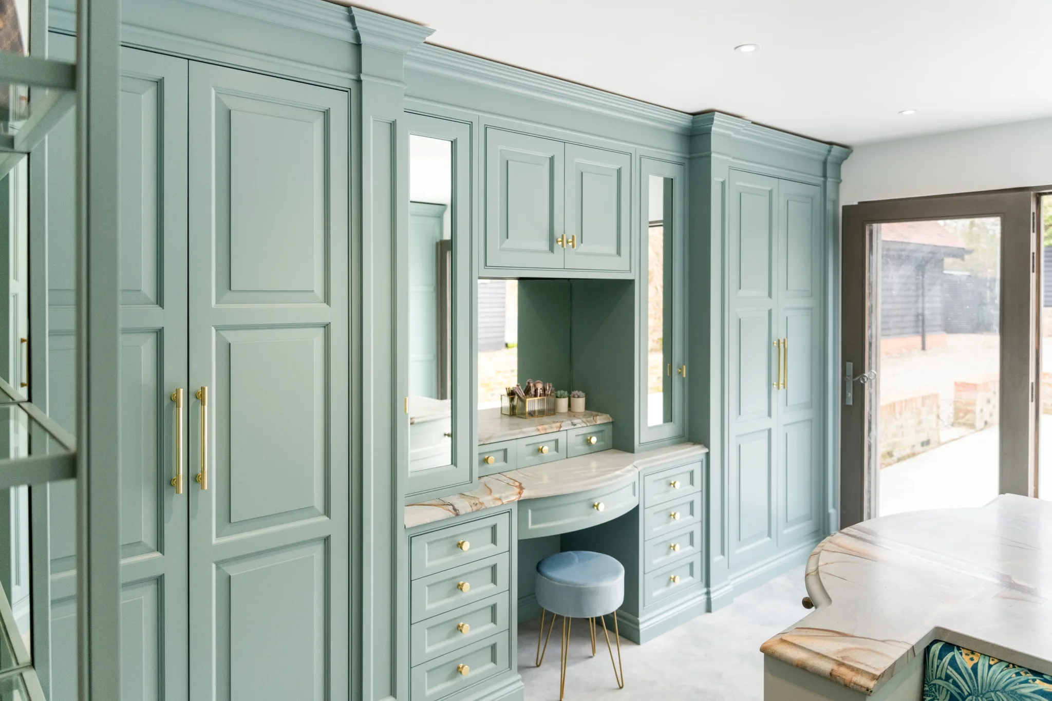 Handmade-Kitchen-Company Dressing-Room-display-020623 (27)