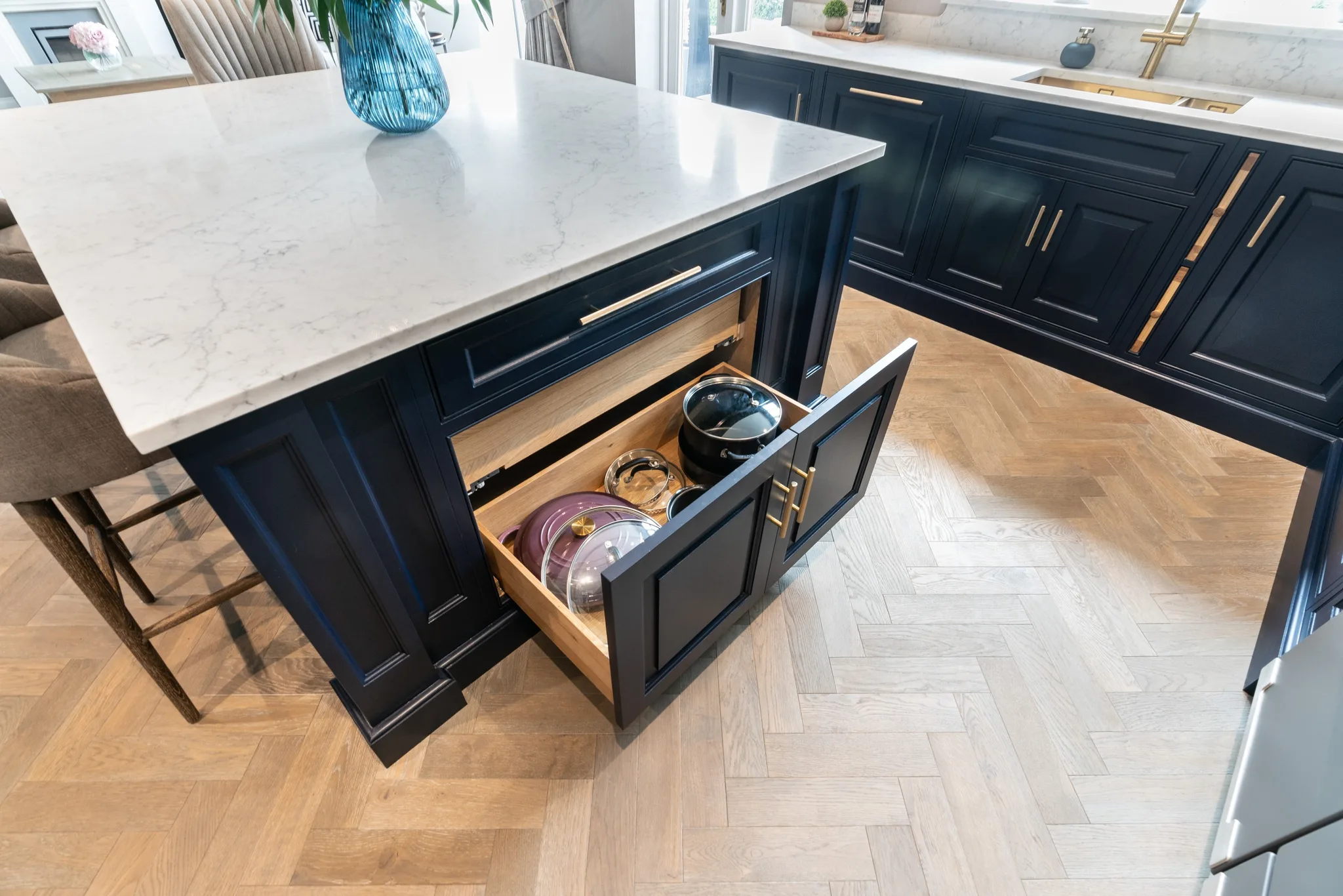 blue-traditional-shaker-kitchen-saltby-leicestershire-handmade-kitchen-co-essex (15)