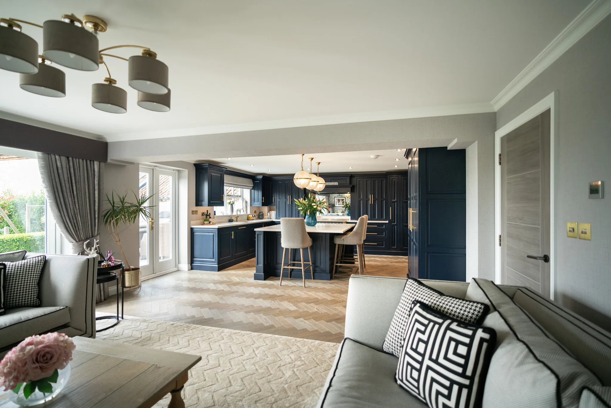 blue-traditional-shaker-kitchen-saltby-leicestershire-handmade-kitchen-co-essex (18)