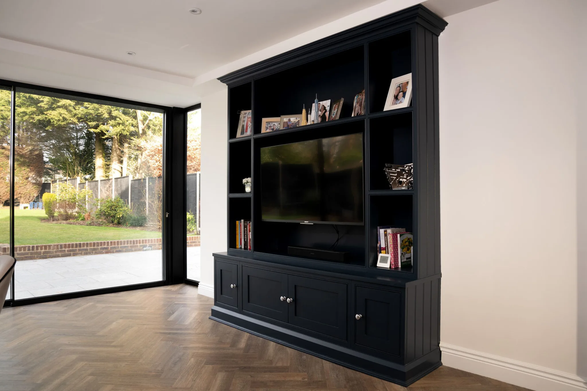 classic-in-frame-cockbead-shaker-elstree-handmade-kitchen-company (15)