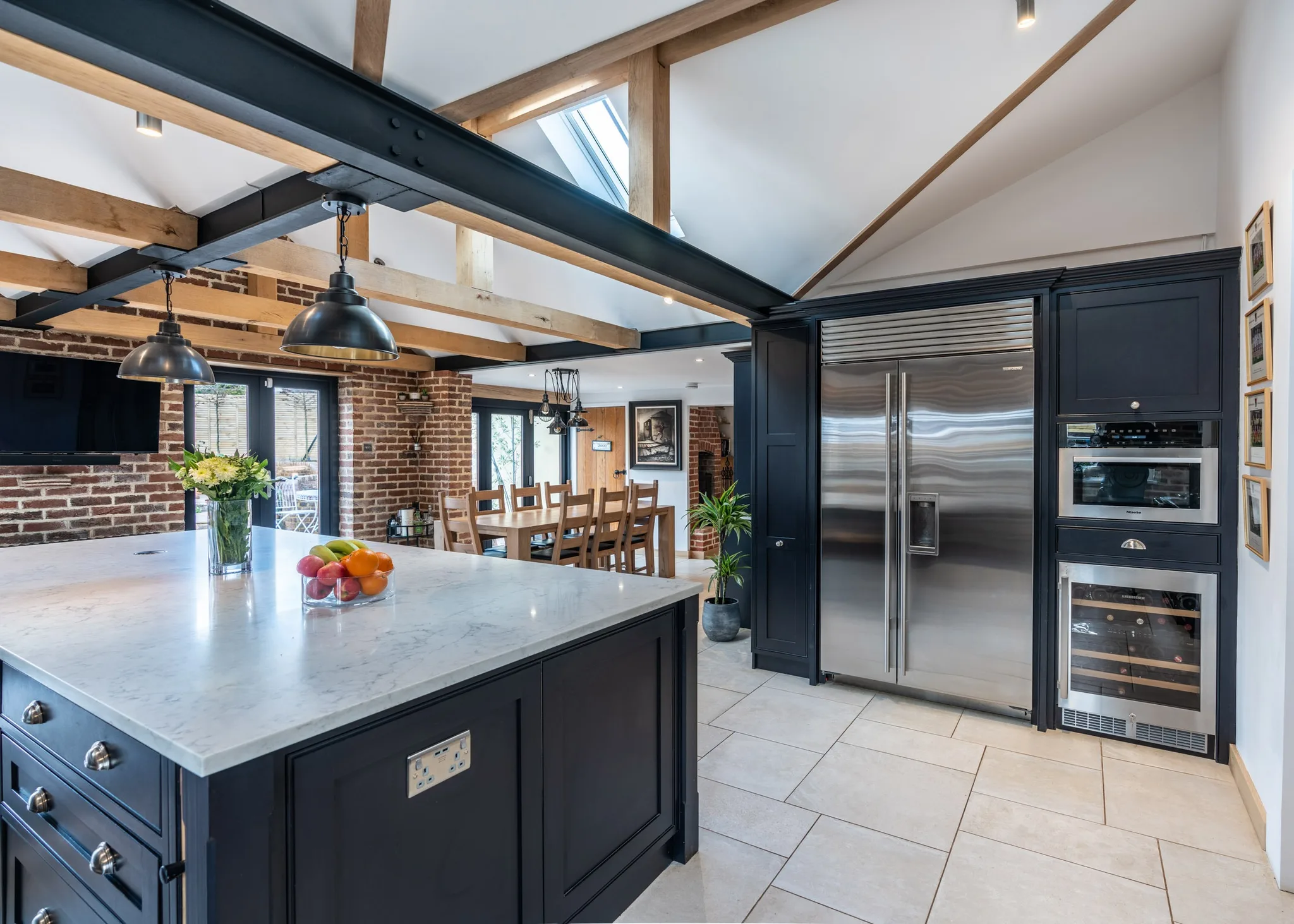 classic-shaker-clavering-handmade-kitchen-company-essex-landscape (4)