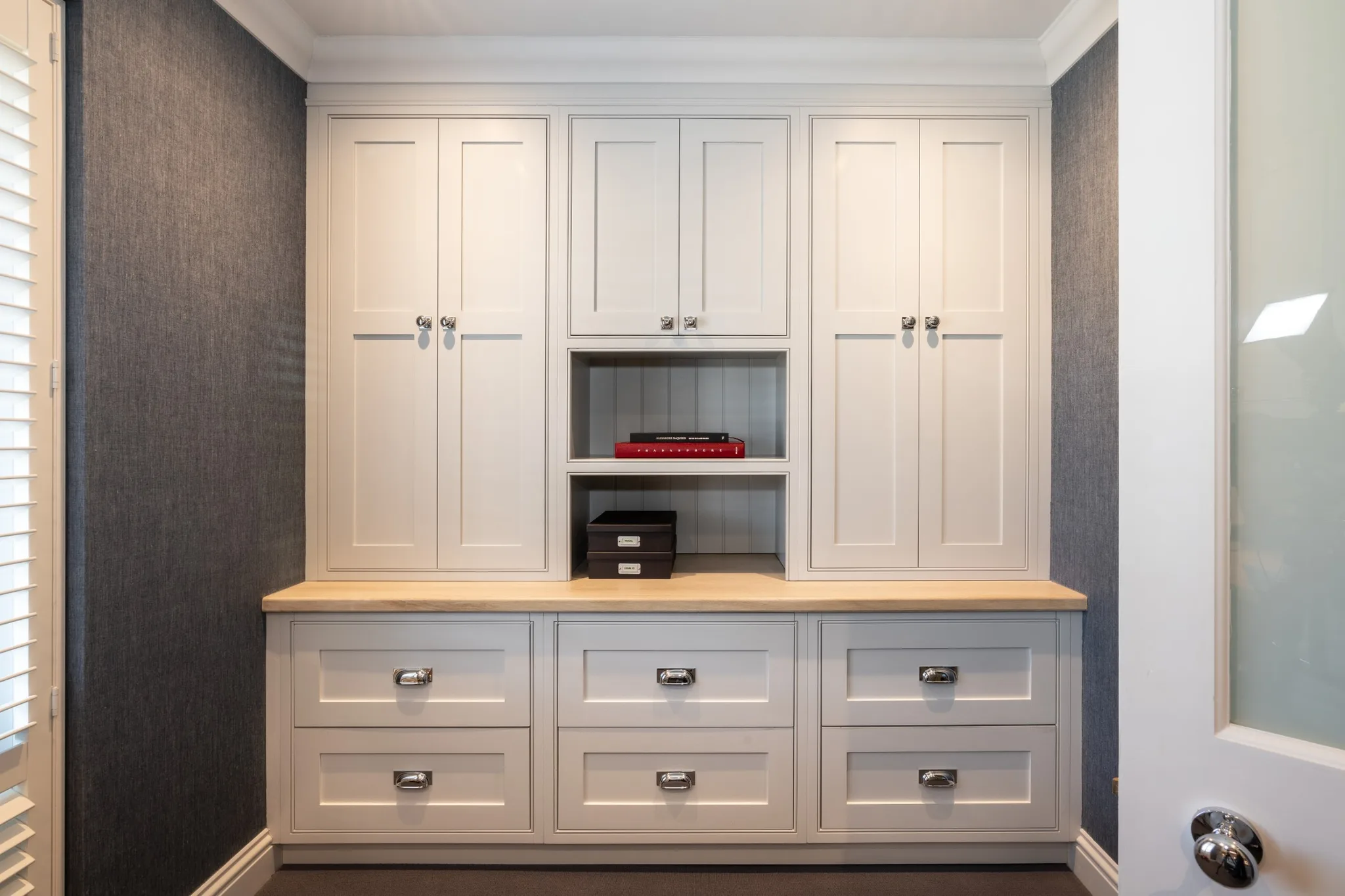 classic-shaker-home-office-hadley-wood-nb-handmade-kitchen-company (2)