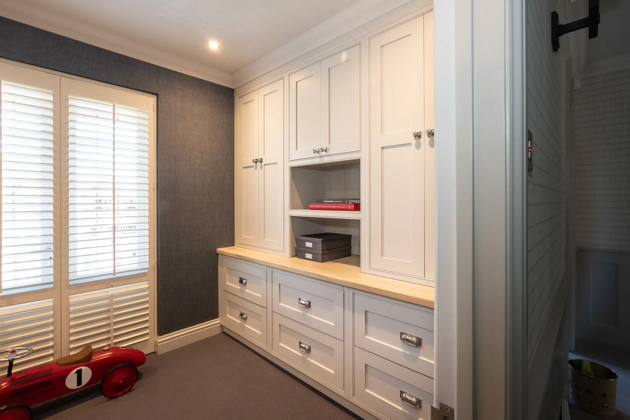 classic-shaker-home-office-hadley-wood-nb-handmade-kitchen-company (4)