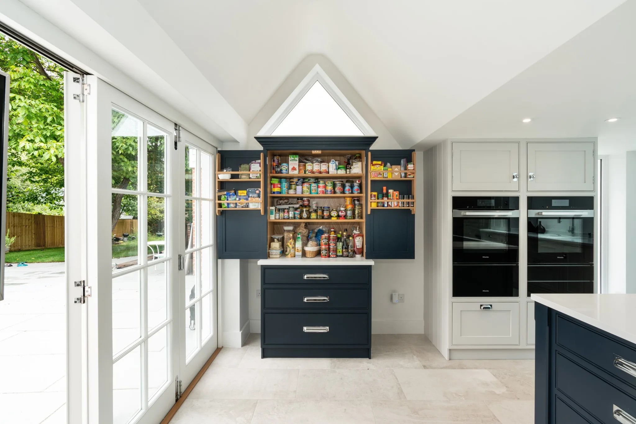 classic-shaker-style-kitchen-58-hatfield-broad-oak-handmade-kitchen-co-essex (6) (Custom)