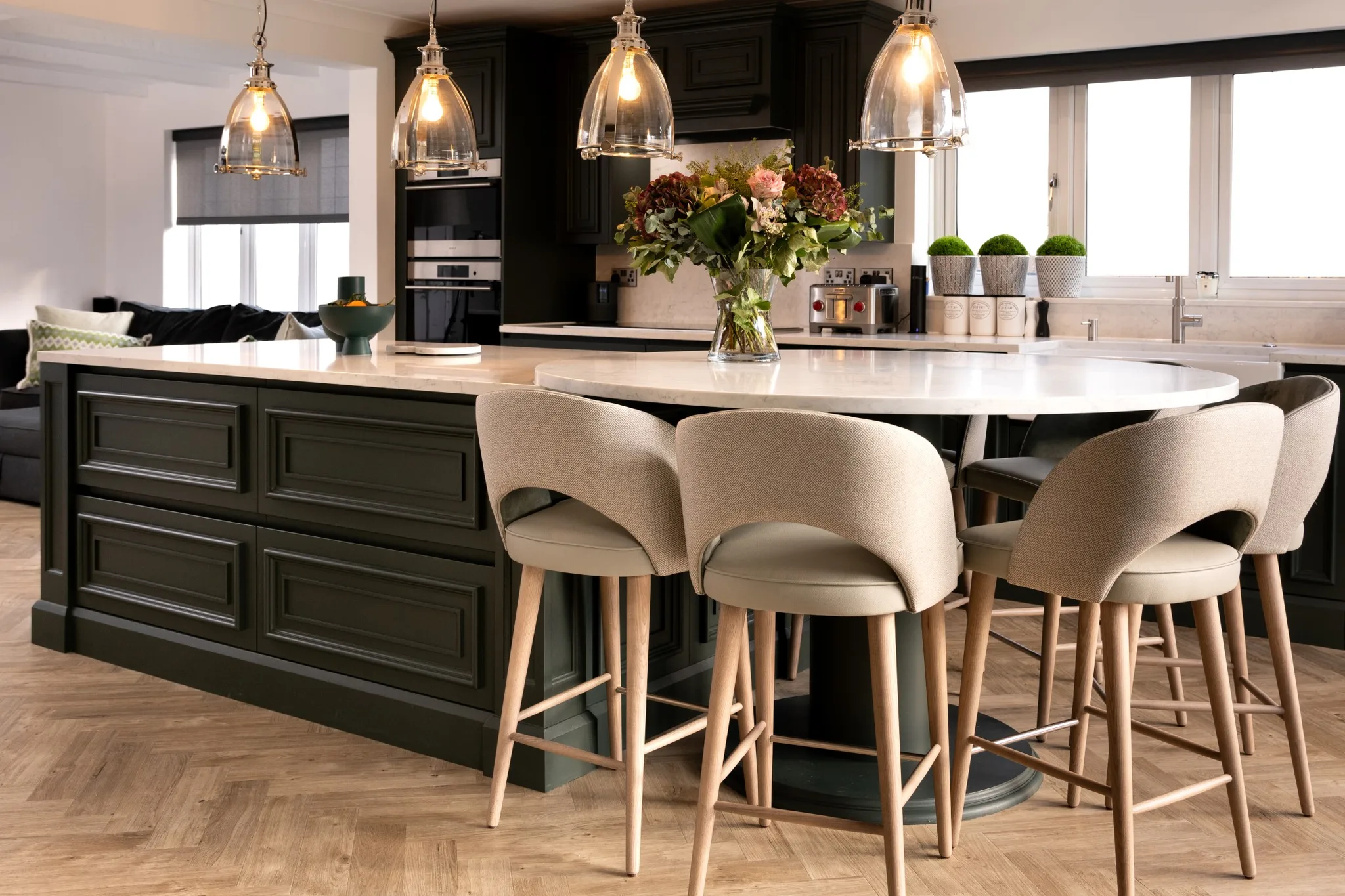 handleless-traditional-mapesbury-shaker-essex-handmade-kitchen-company (52)