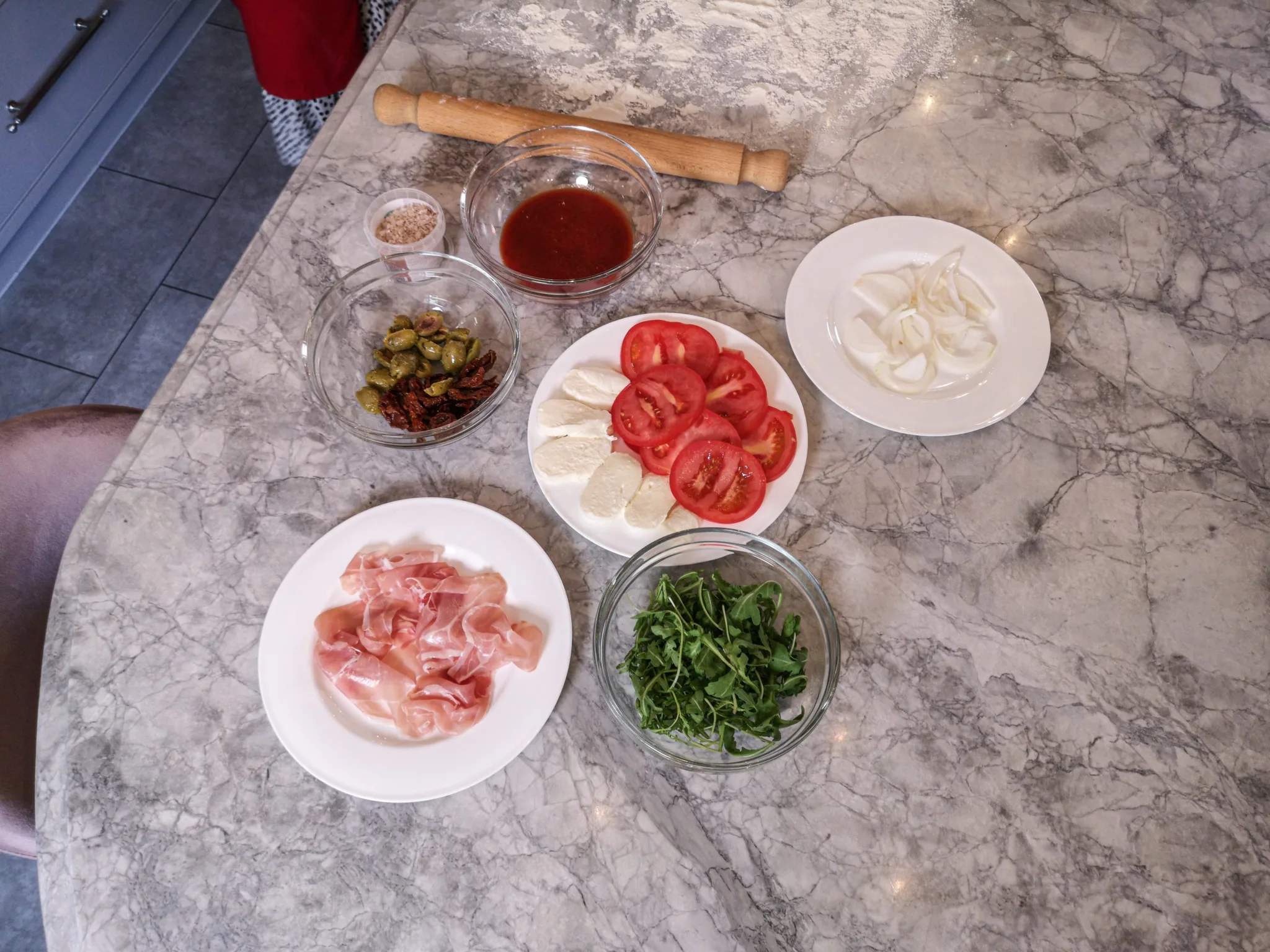 homemade-pizza-cookery-demonstration-lucy-jo-wolf-cooking-appliances-handmade-kitchen-company (6)