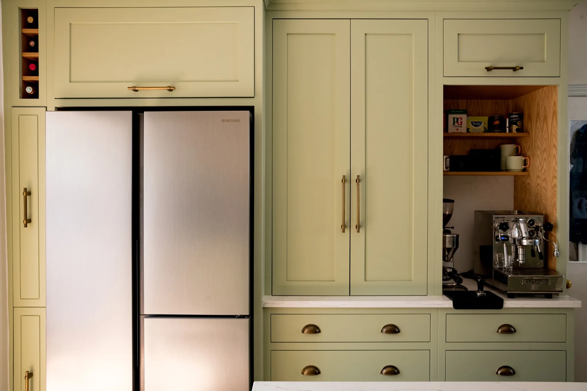in-frame-plain-shaker-handmade-bespoke-kitchen-handmade-kitchen-company (19)