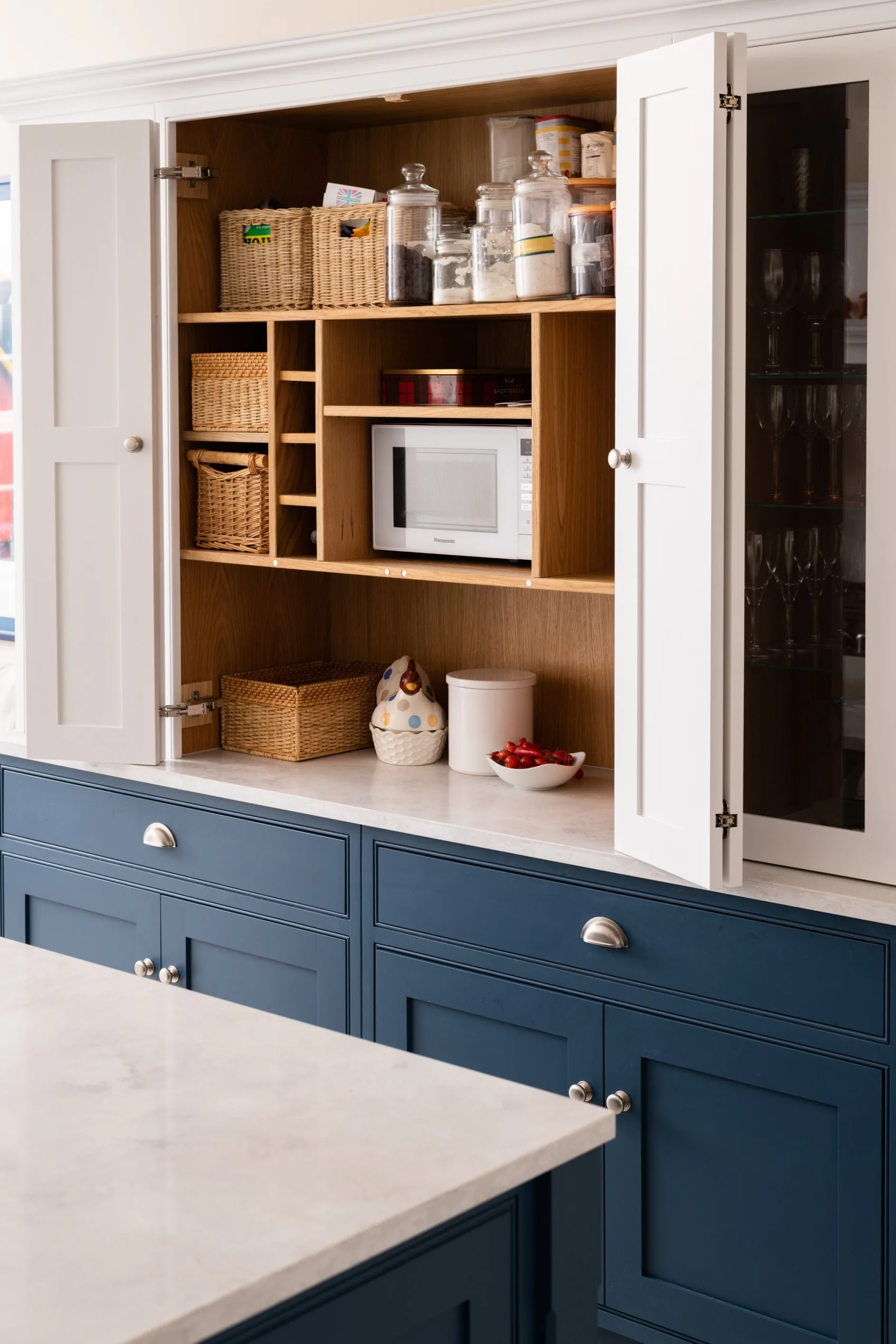 in-frame-shaker-cock-bead-bespoke-handmade-kitchen-hatfield-heath-handmade-kitchen-company (38)