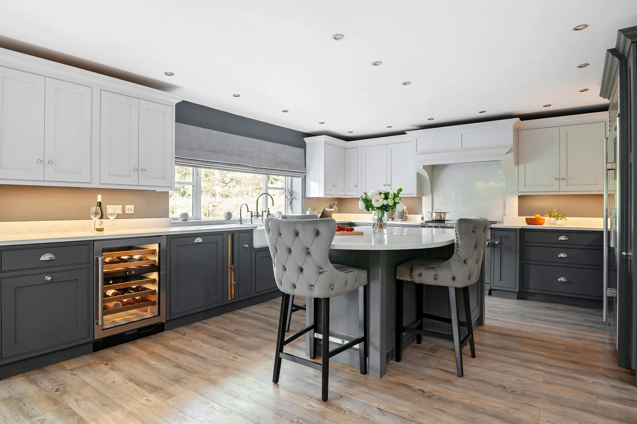 in-frame-shaker-kitchen-standon-herts-downpipe-dimpse-sub-zero-wolf-handmade-kitchen-co (1) (Custom)