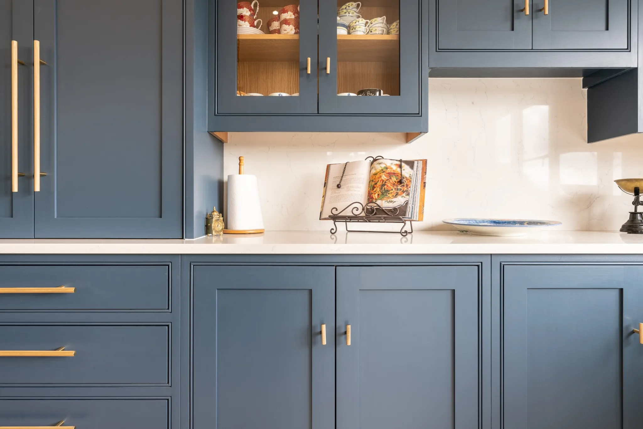 large classic shaker kitchen potters bar nicholas bridger 23