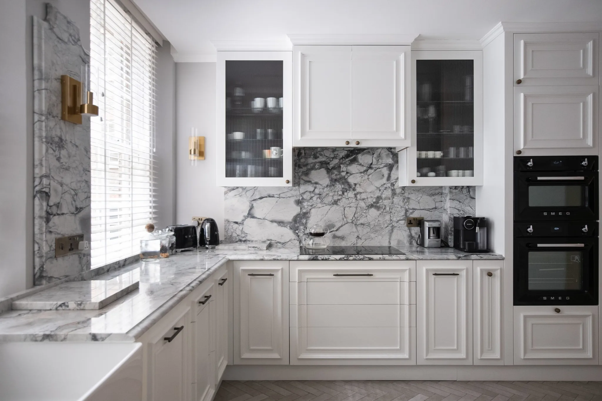 traditional-lay-on-shaker-bespoke-kitchen-chelsea-handmade-kitchen-co (2)