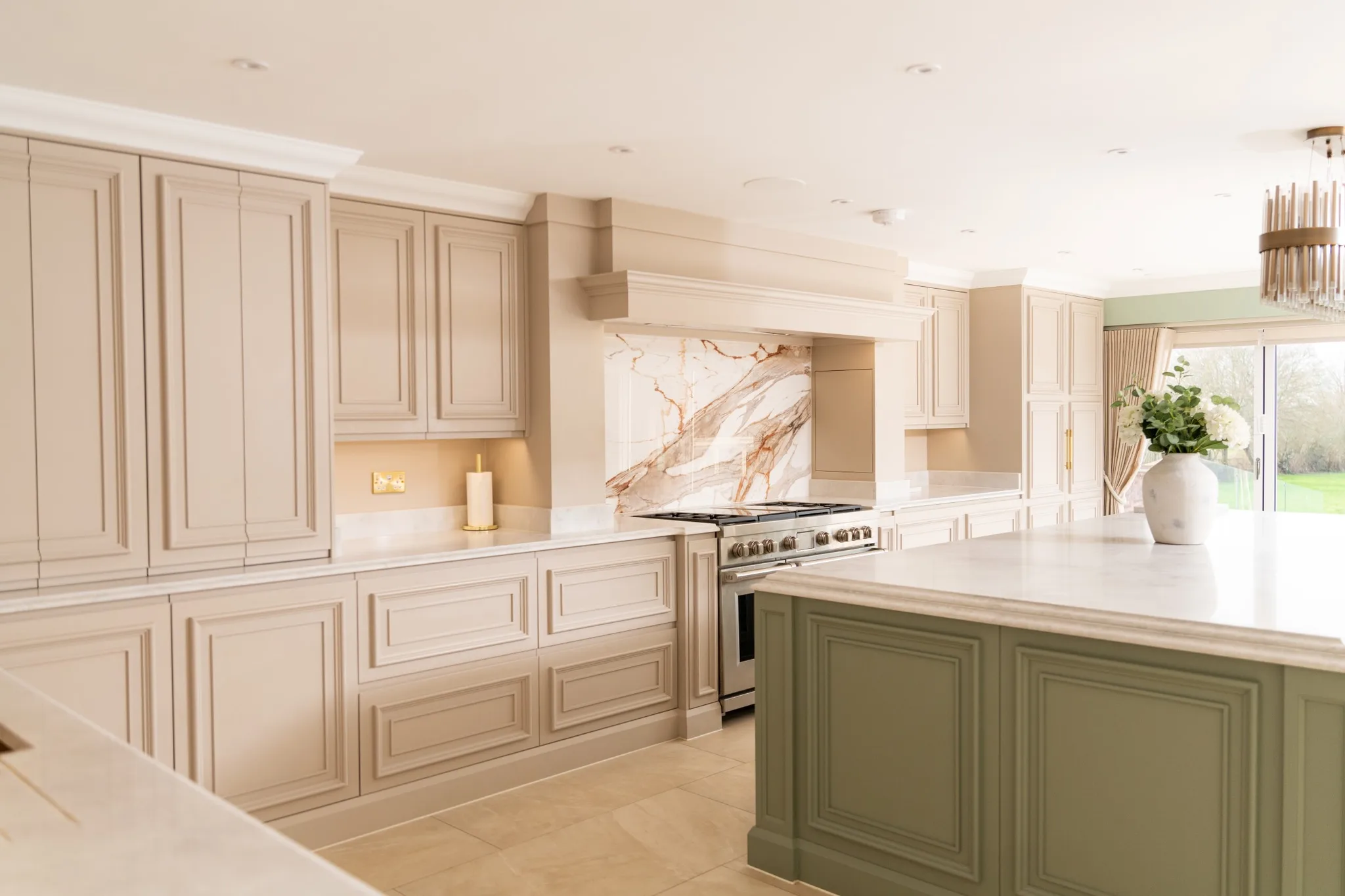 traditional-mapesburys-shaker-kitchen-essex-handmade-kitchen- (40)