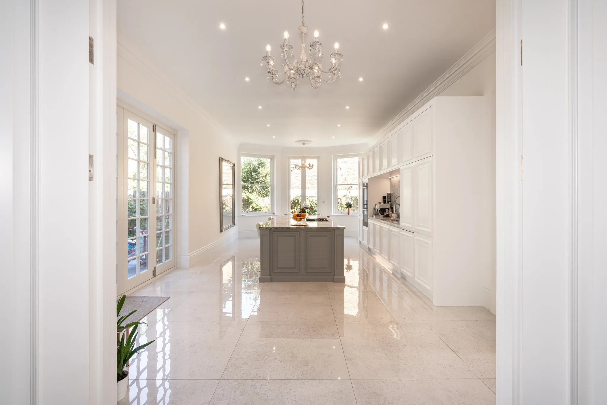 traditional-moulded-contemporary-mapesbury-handmade-kitchen-company-essex (12)
