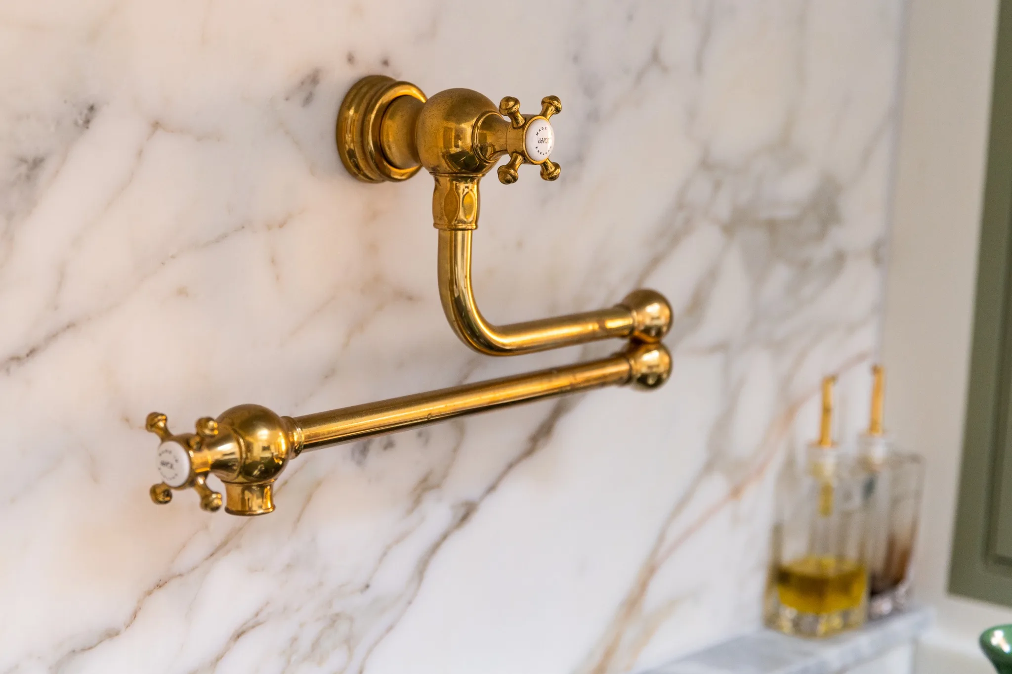 traditional-shaker-bespoke-handmade-kitchen-brunswick-quay-london-handmade-kitchen-company (57)
