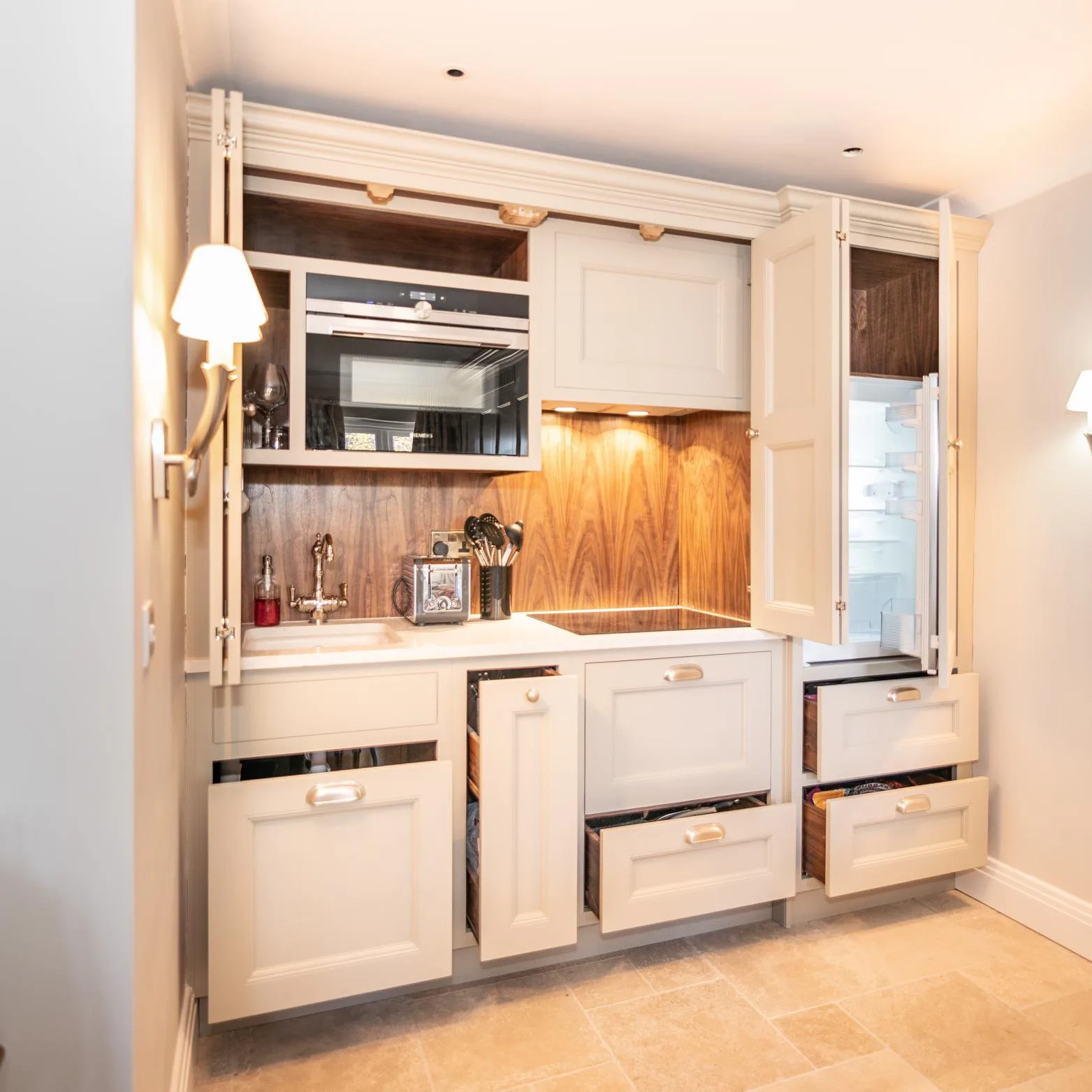 traditional-shaker-kitchen-woldingham-surrey-handmade-kitchen-co-essex (32)