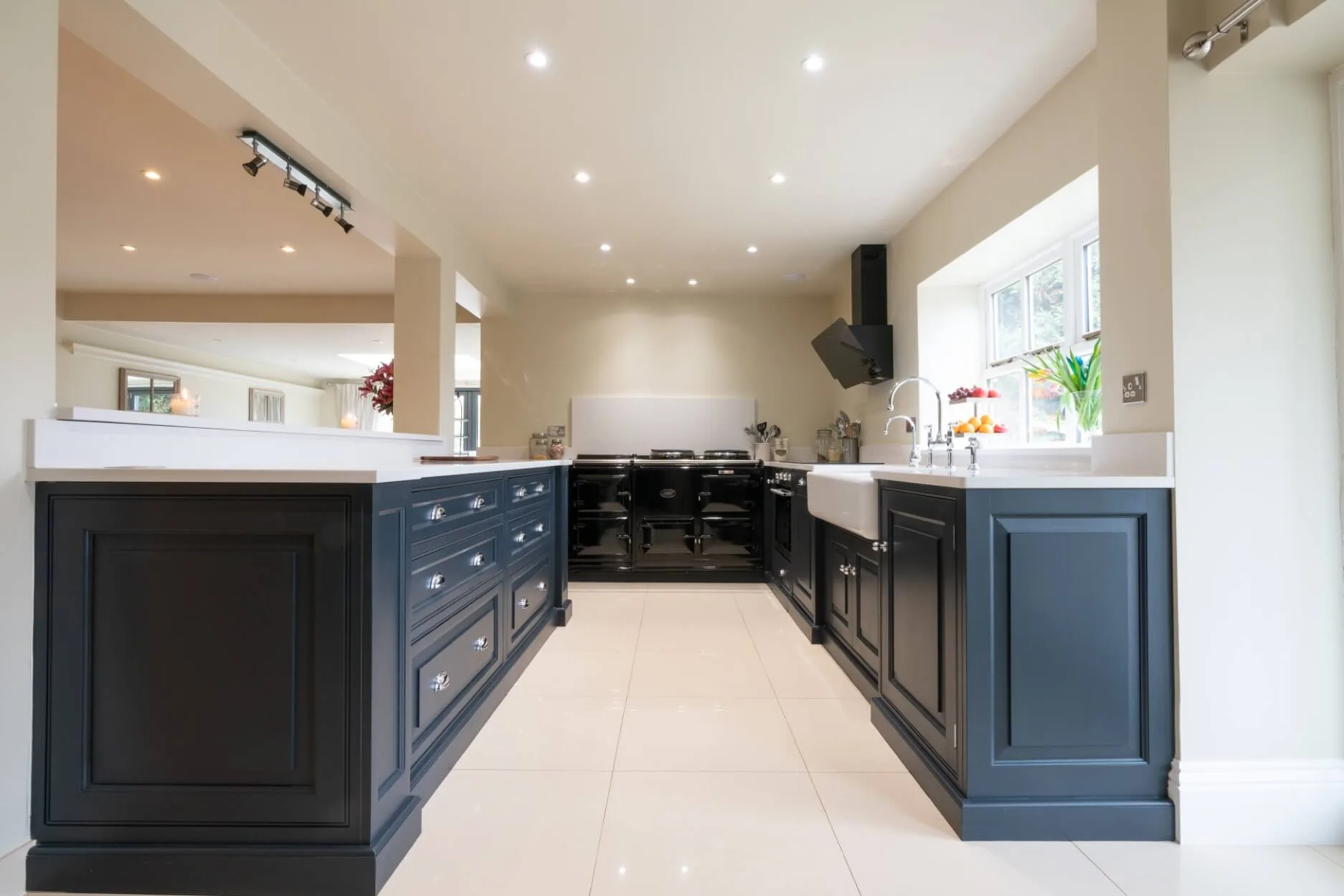 traditional-shaker-style-kitchen-25-ongar-01